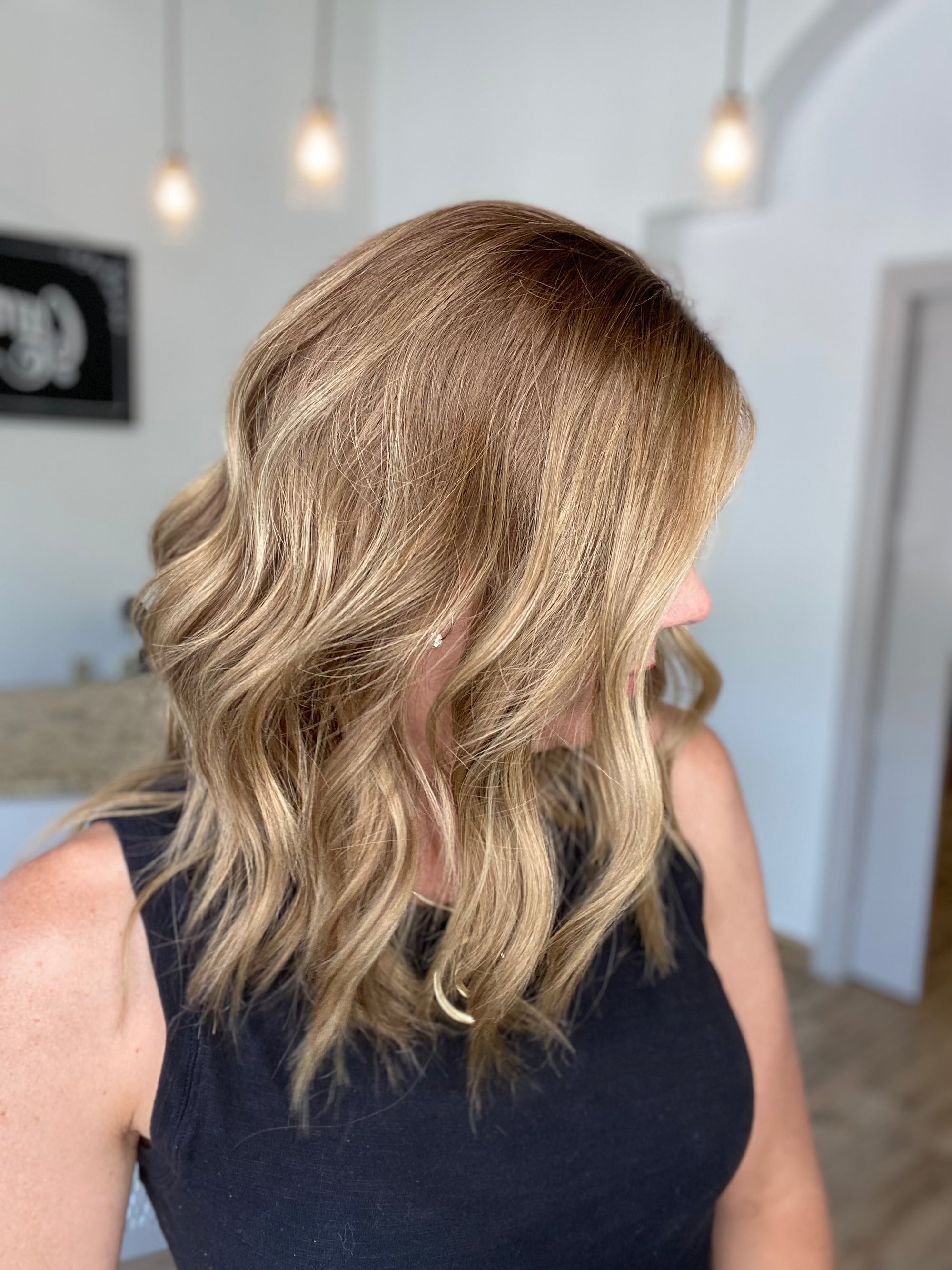 # 7928 GARDEAUX DELUXE LACE TOP WIG (MEDIUM CAP)