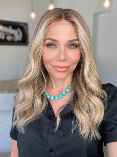 # 8407 GARDEAUX DELUXE HAND TIED MONO TOP WIG (SMALL CAP)