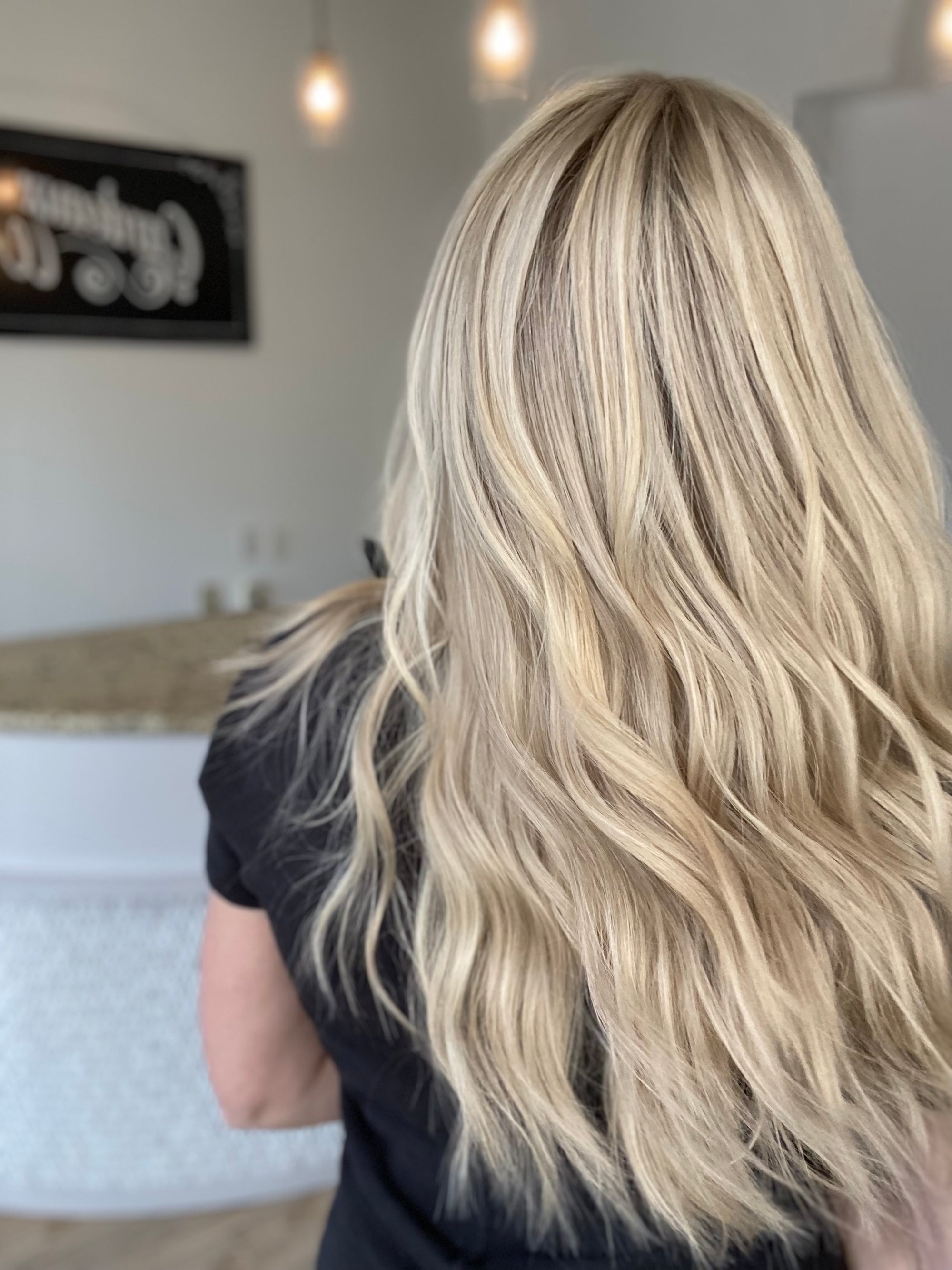 # 8244 GARDEAUX DELUXE LACE TOP WIG (SMALL CAP)