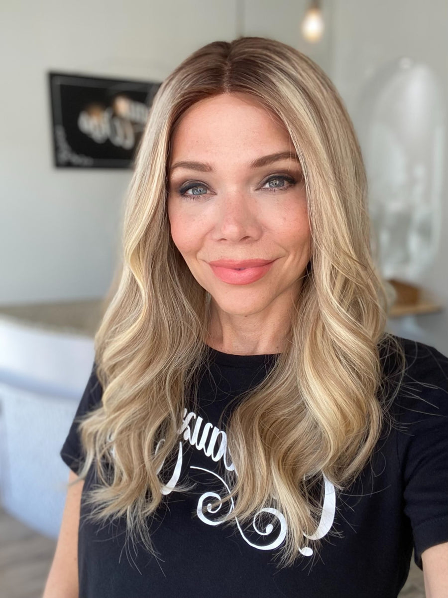 STOCK # JL2-325.14  GARDEAUX DELUXE HAND TIED SILICONE LINED WIG (MEDIUM CAP)