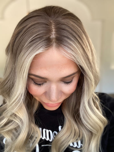 # 8417 GARDEAUX DELUXE HAND TIED MONO TOP WIG (MEDIUM CAP)