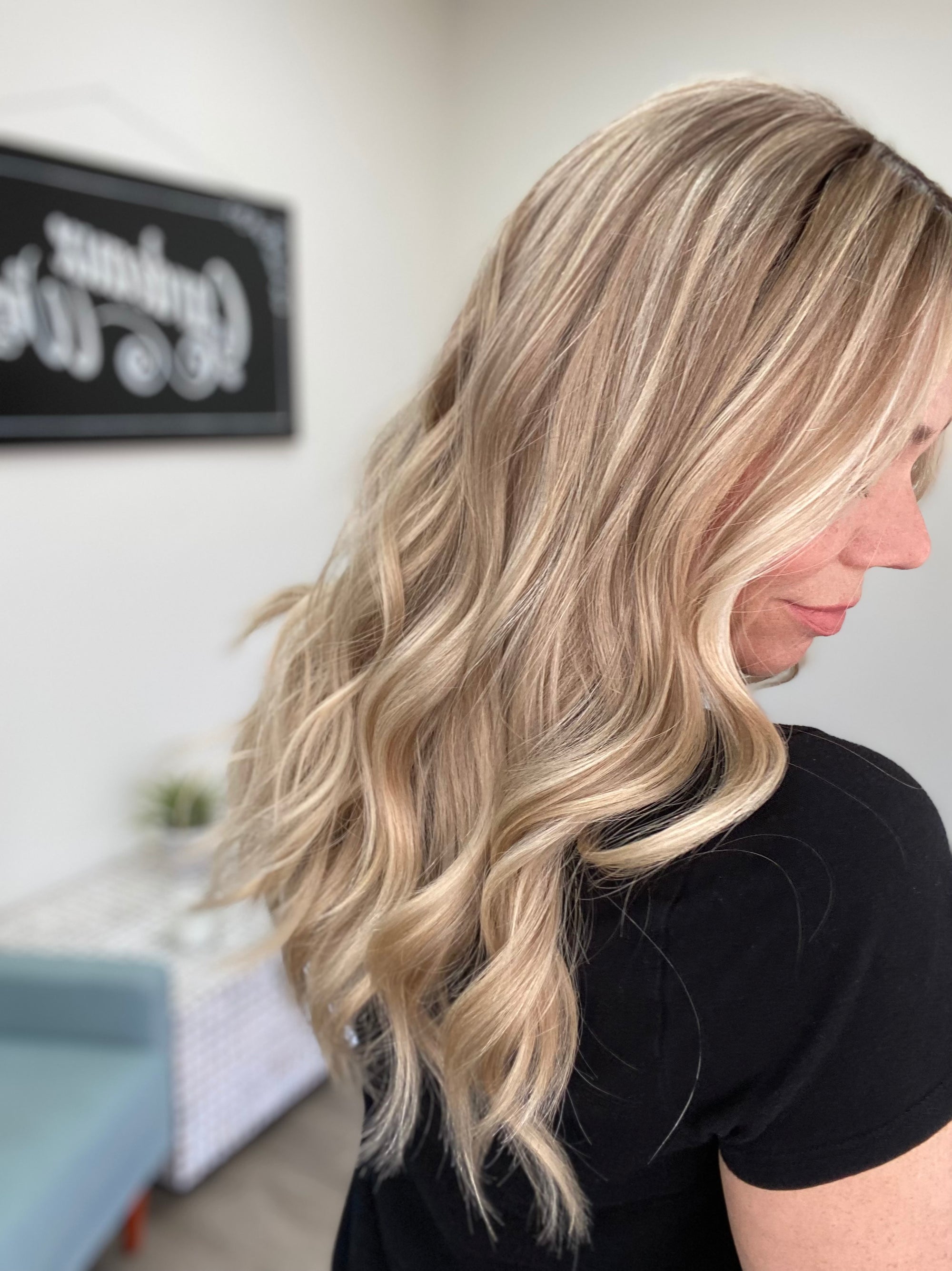# 8729 GARDEAUX DELUXE LACE TOP WIG (SMALL CAP)