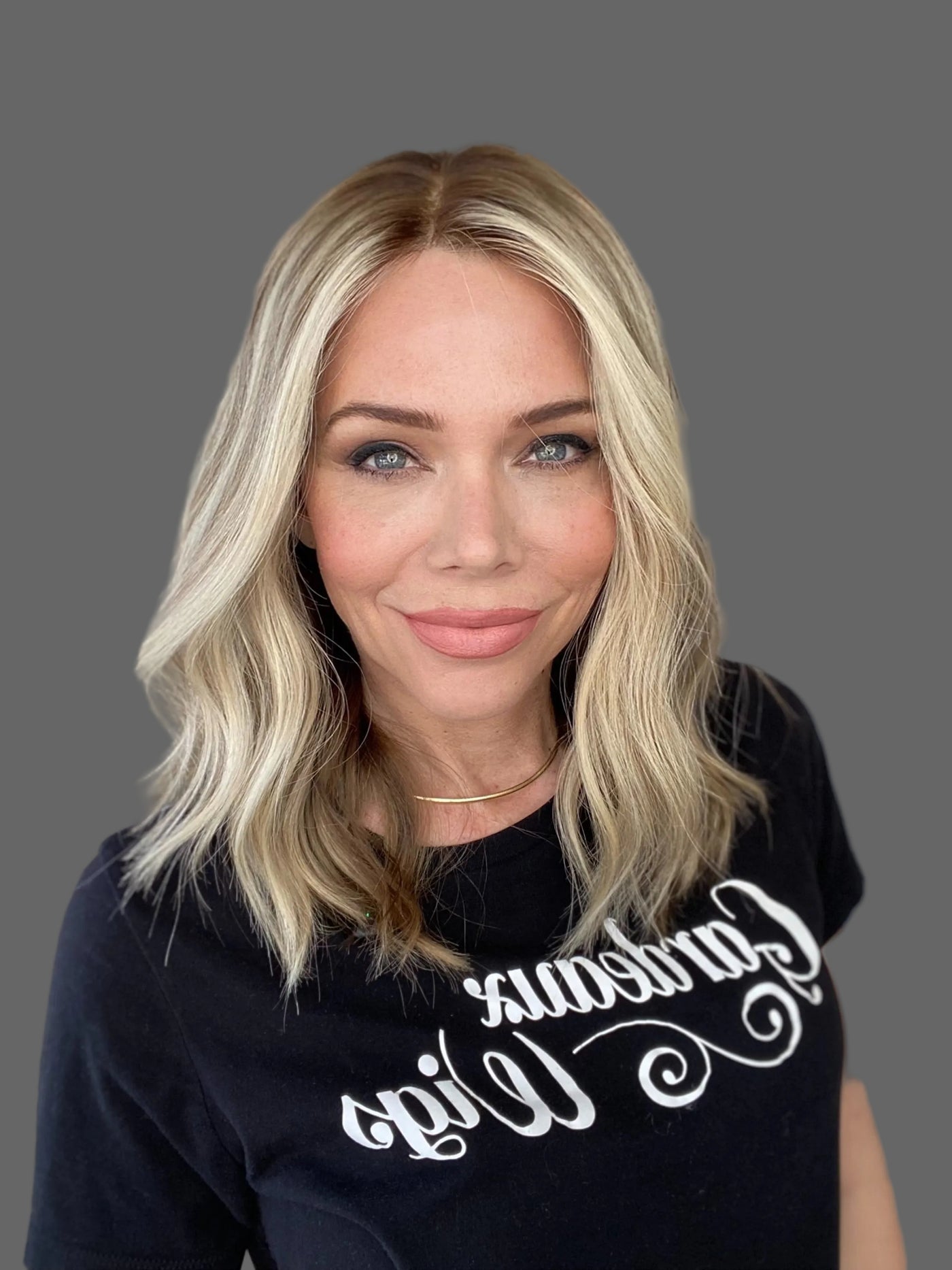 # 8648 GARDEAUX DELUXE LACE TOP WIG (SMALL CAP)