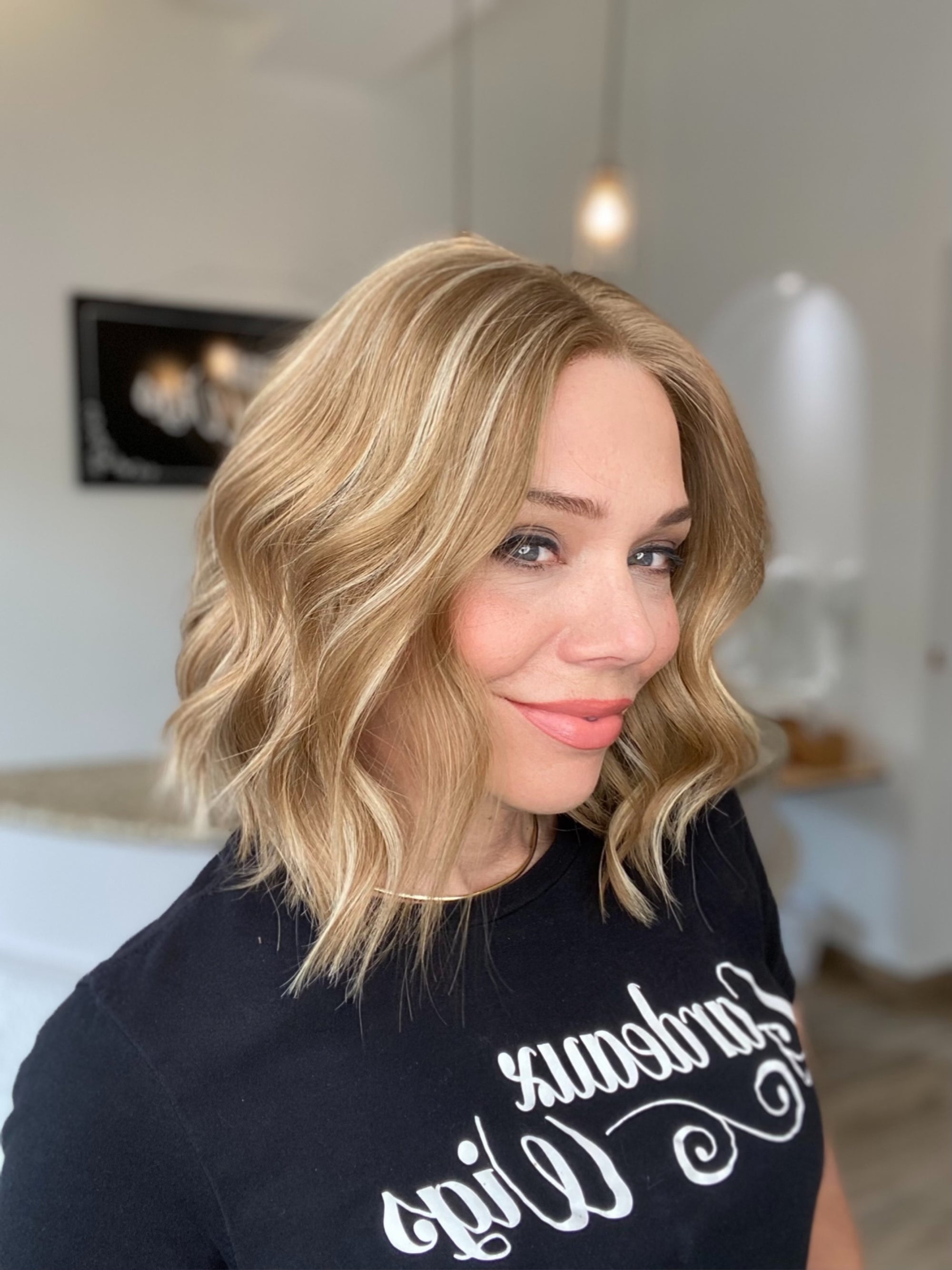 STOCK # LM414.6 GARDEAUX DELUXE DOUBLE LACE TOP SILICONE LINED WIG (MEDIUM CAP)