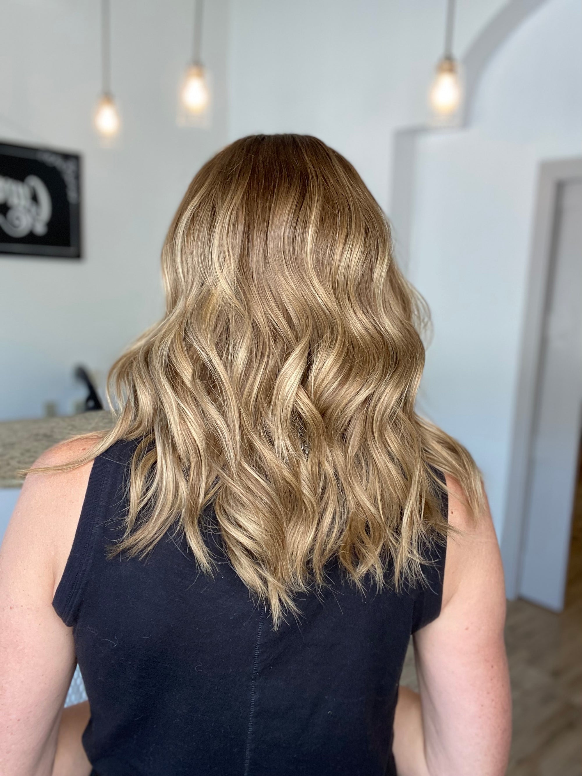 # 7928 GARDEAUX DELUXE LACE TOP WIG (MEDIUM CAP)