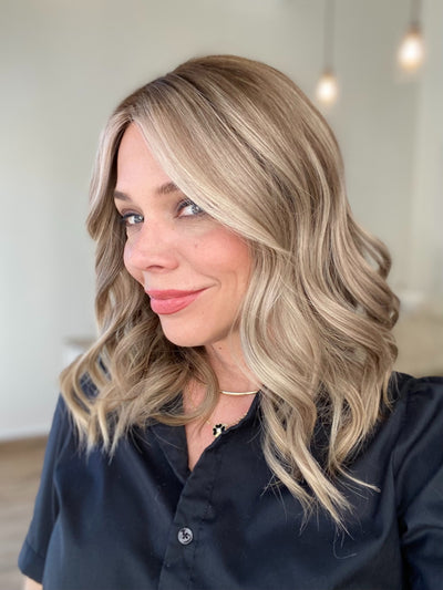 # 8577 GARDEAUX DELUXE LACE TOP WIG (MEDIUM CAP)