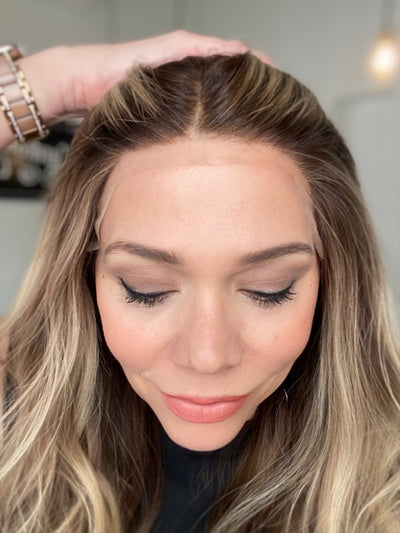# 8285 GARDEAUX DELUXE HAND TIED DOUBLE LACE TOP WIG (MEDIUM CAP)