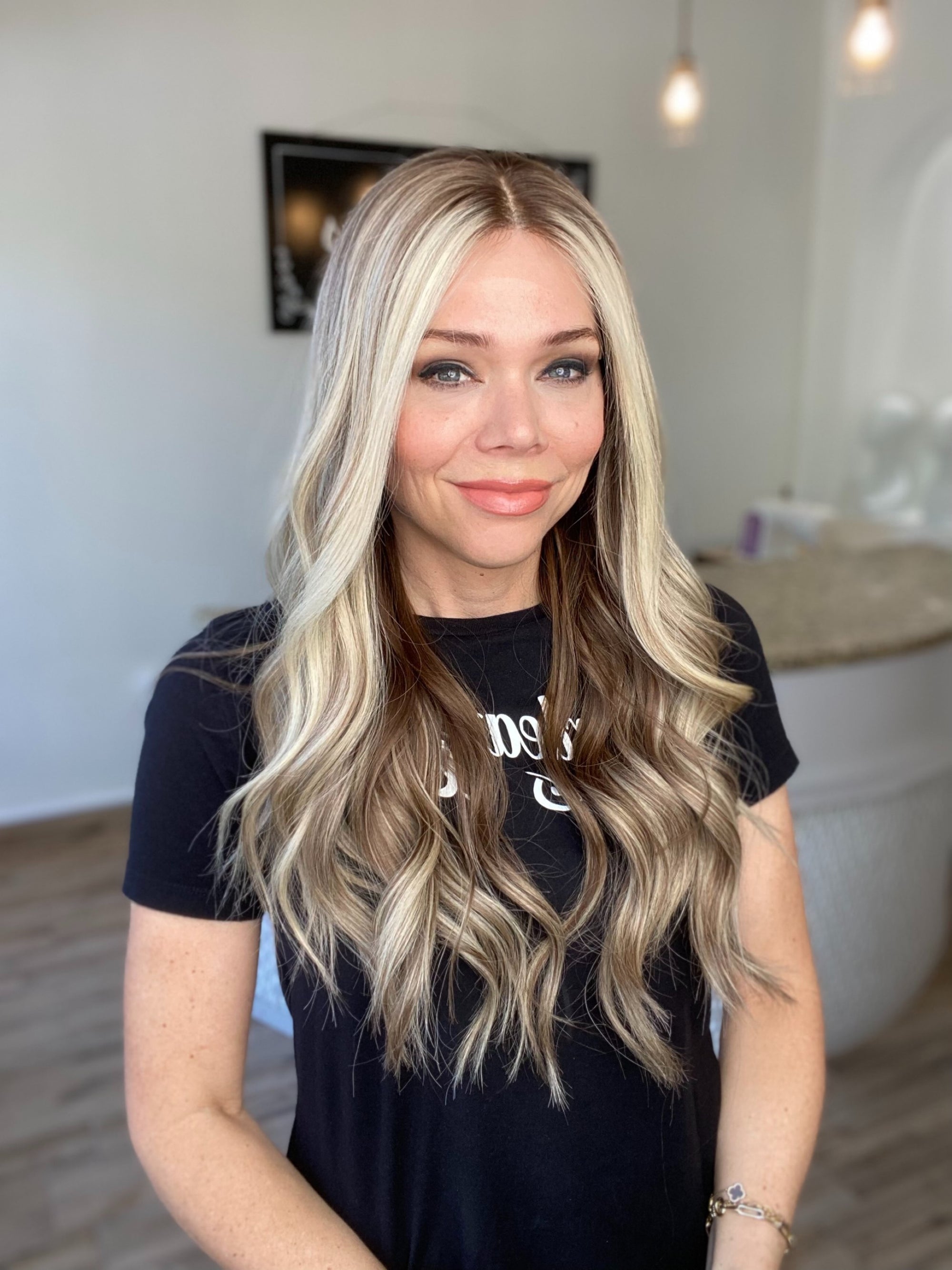 # 7850 GARDEAUX DELUXE LACE TOP WIG (MEDIUM CAP)