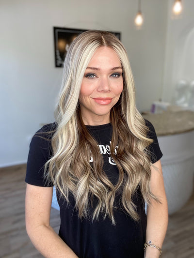 # 7850 GARDEAUX DELUXE LACE TOP WIG (MEDIUM CAP)