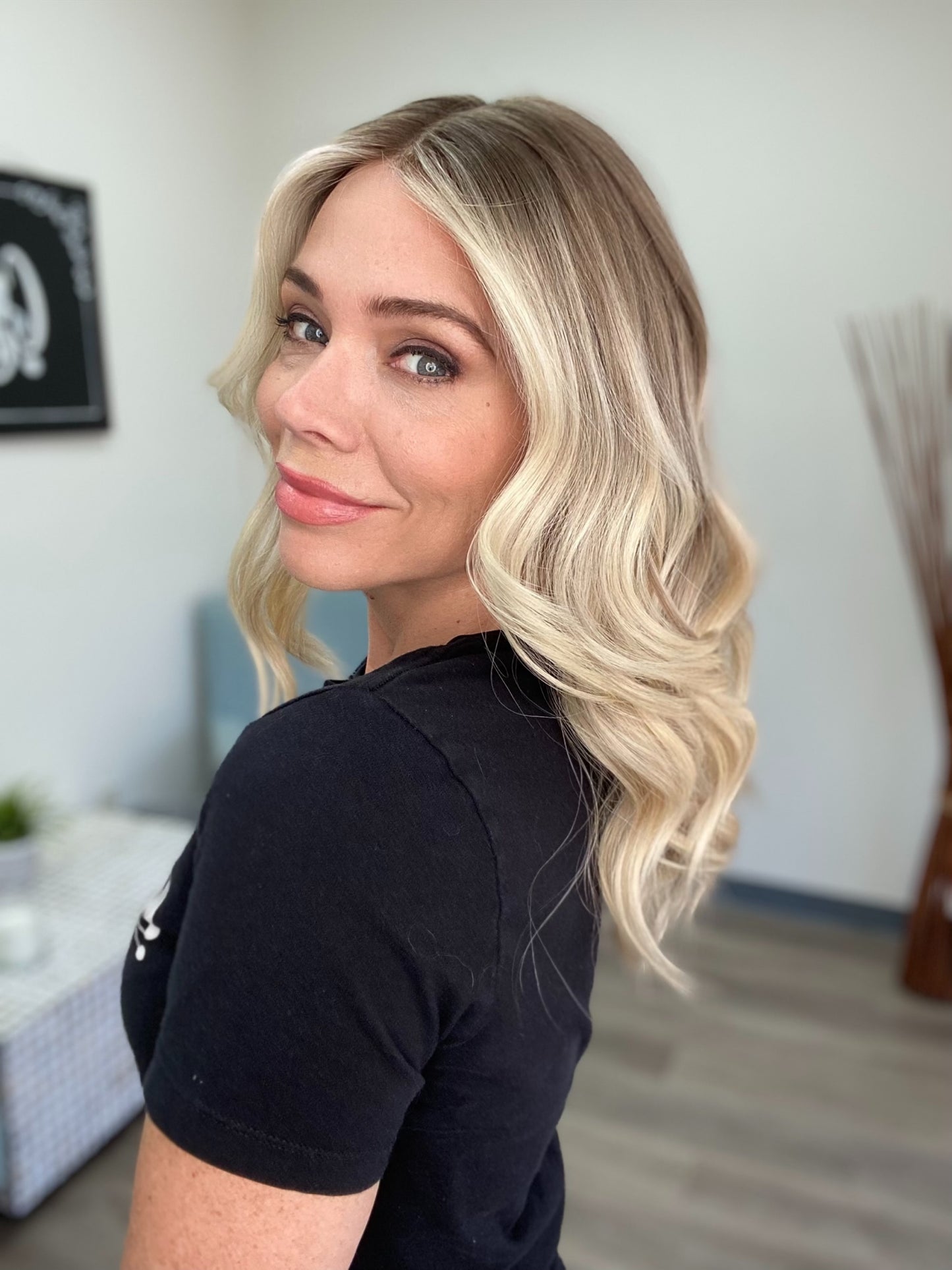 # 8732 GARDEAUX DELUXE LACE TOP WIG (SMALL CAP)