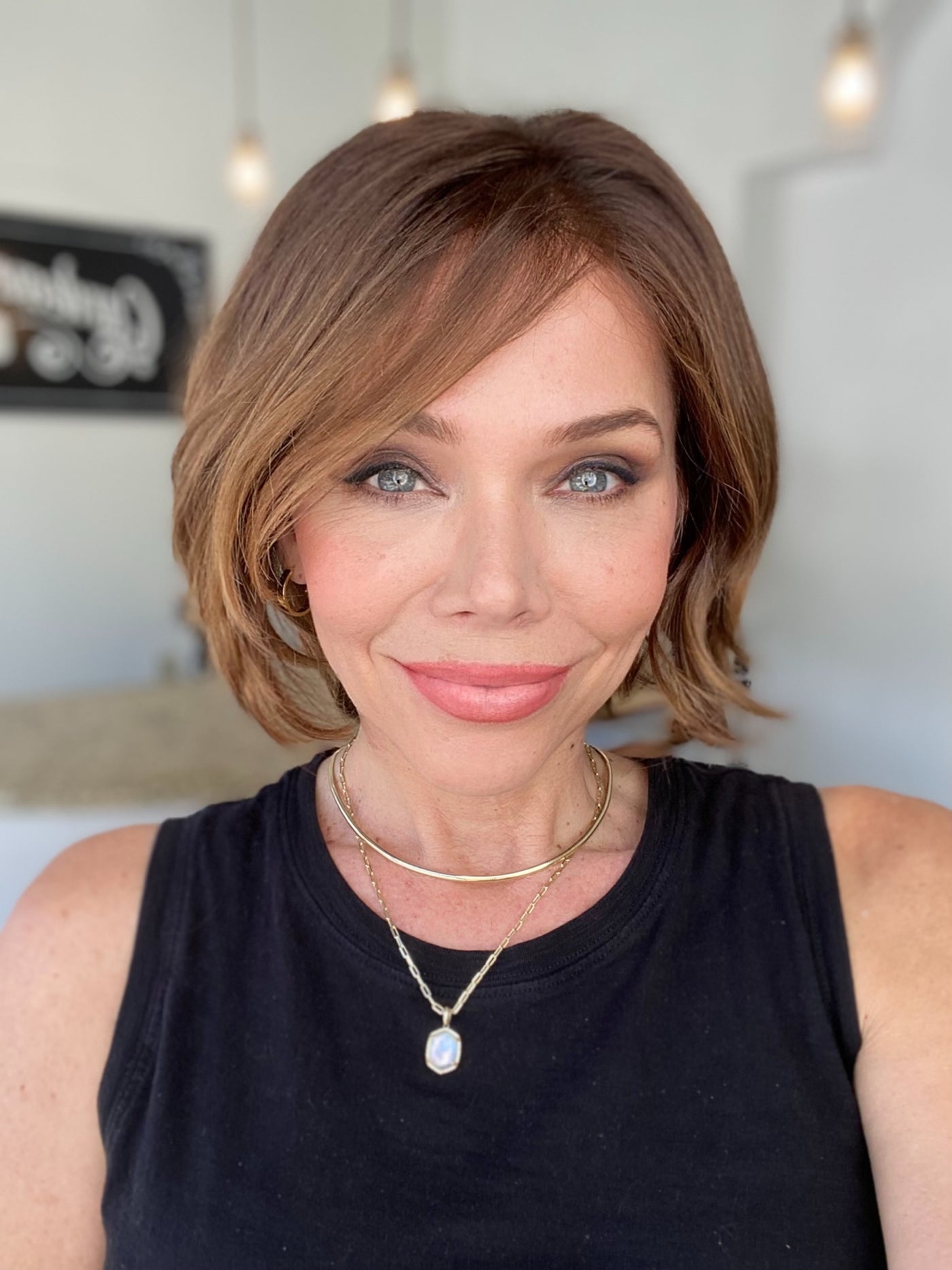 # 8515 GARDEAUX DELUXE HAND TIED MONO TOP WIG (MEDIUM CAP) FINAL SALE