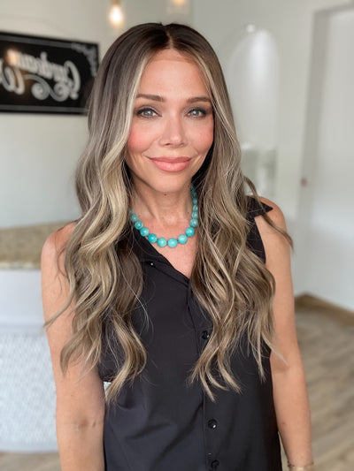 # 8424 GARDEAUX DELUXE HAND TIED, SILICONE LINED GRIPPER WIG (MEDIUM CAP)