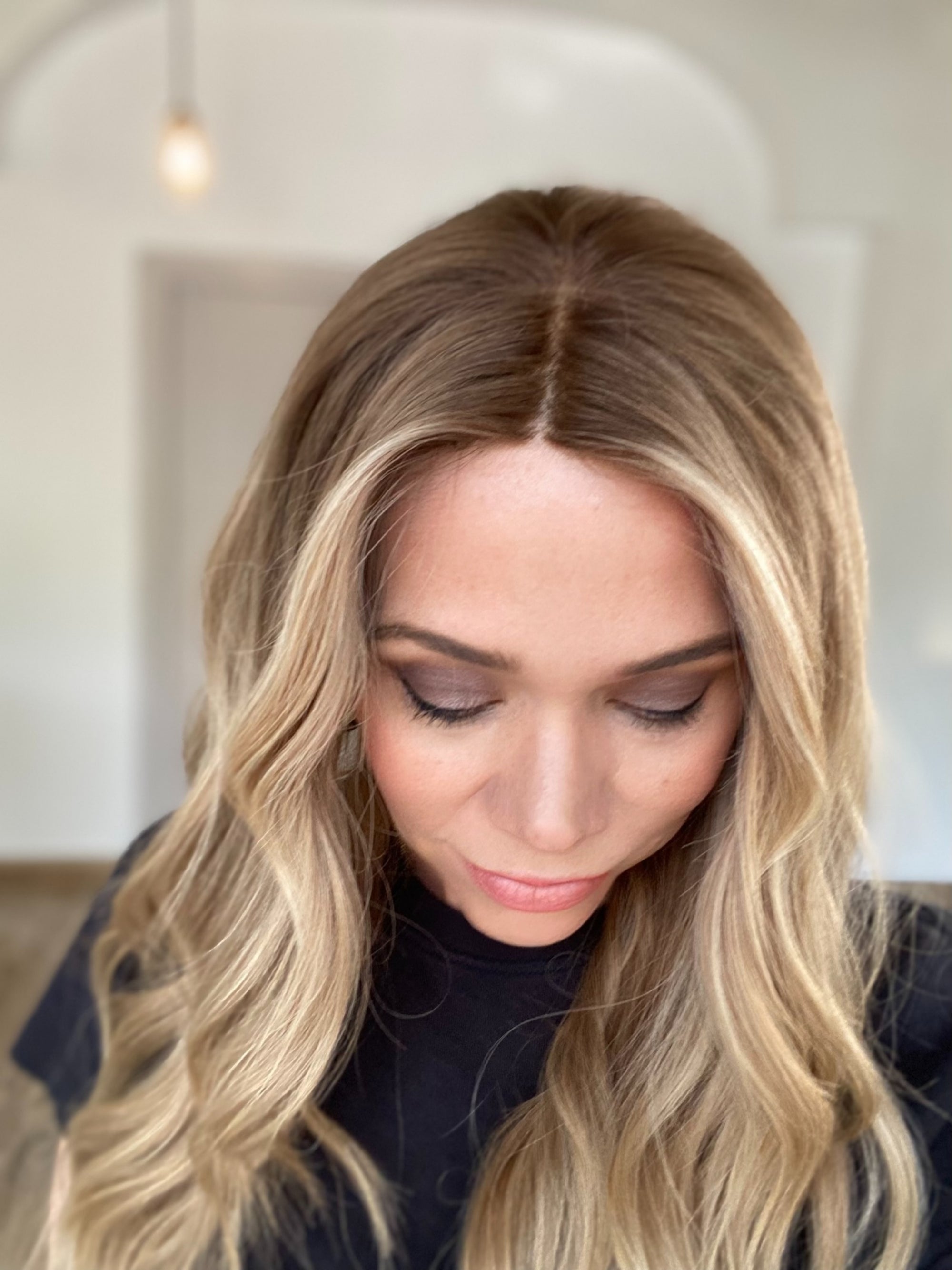 # G-8309 GARDEAUX DELUXE HAND TIED MONO TOP WIG (MEDIUM CAP)