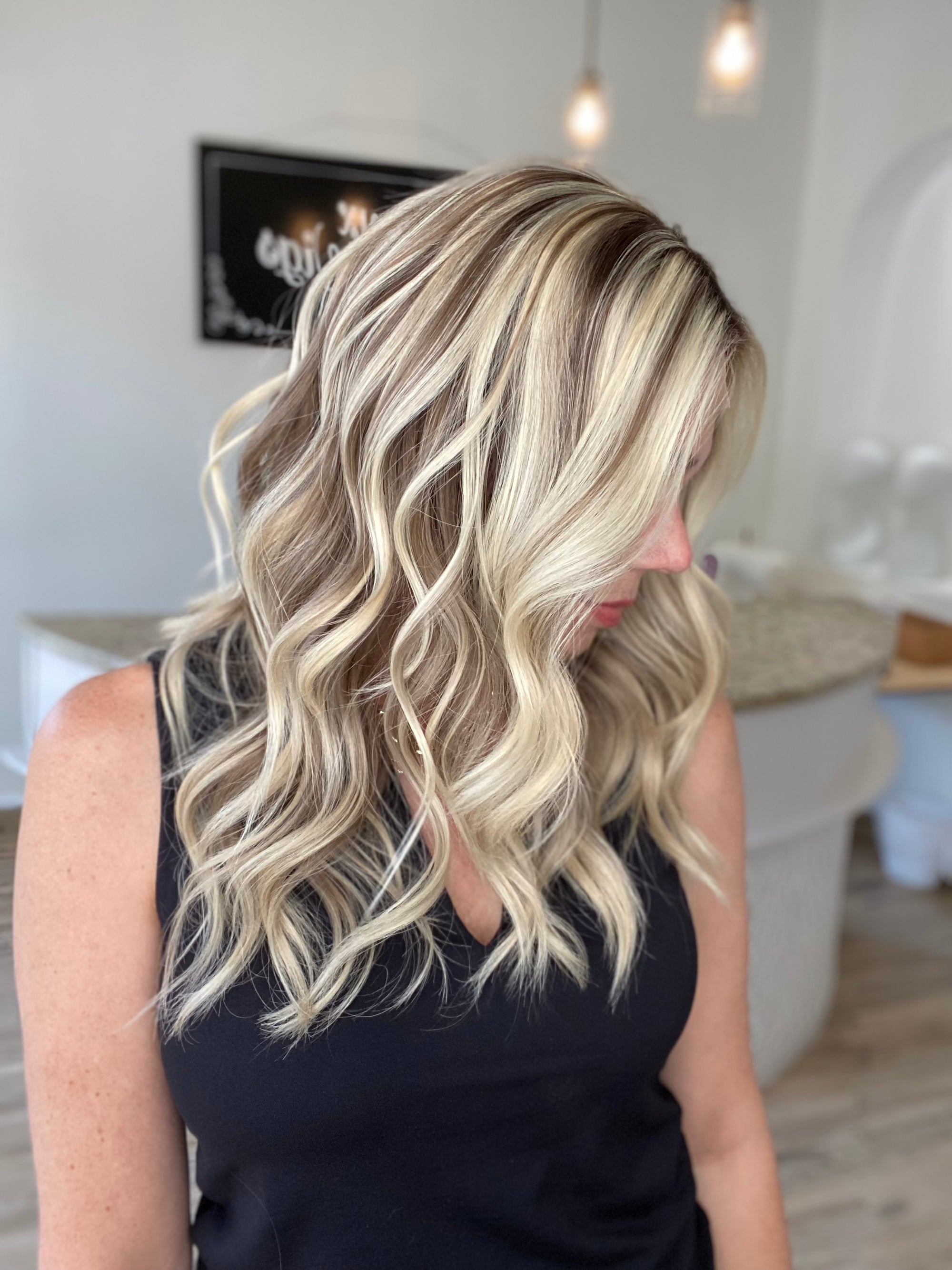 # 8486 GARDEAUX DELUXE HAND TIED MONO TOP WIG (SMALL CAP)