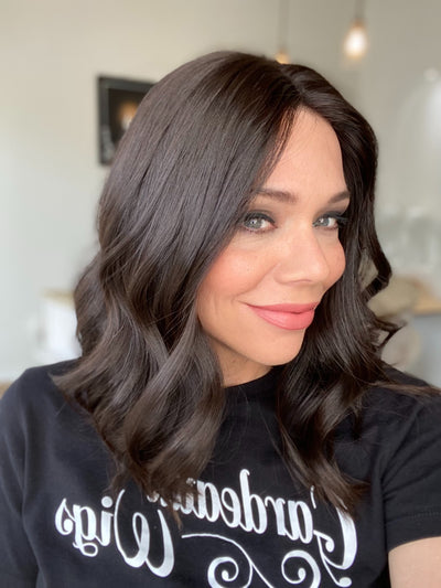 STOCK# JL1B.9 GARDEAUX DELUXE LACE TOP WIG (MEDIUM CAP)