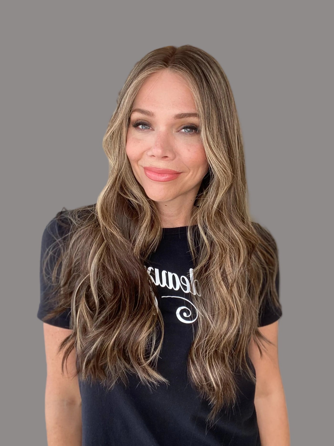 STOCK # BL610.18 GARDEAUX DELUXE LACE TOP WIG (MEDIUM CAP)