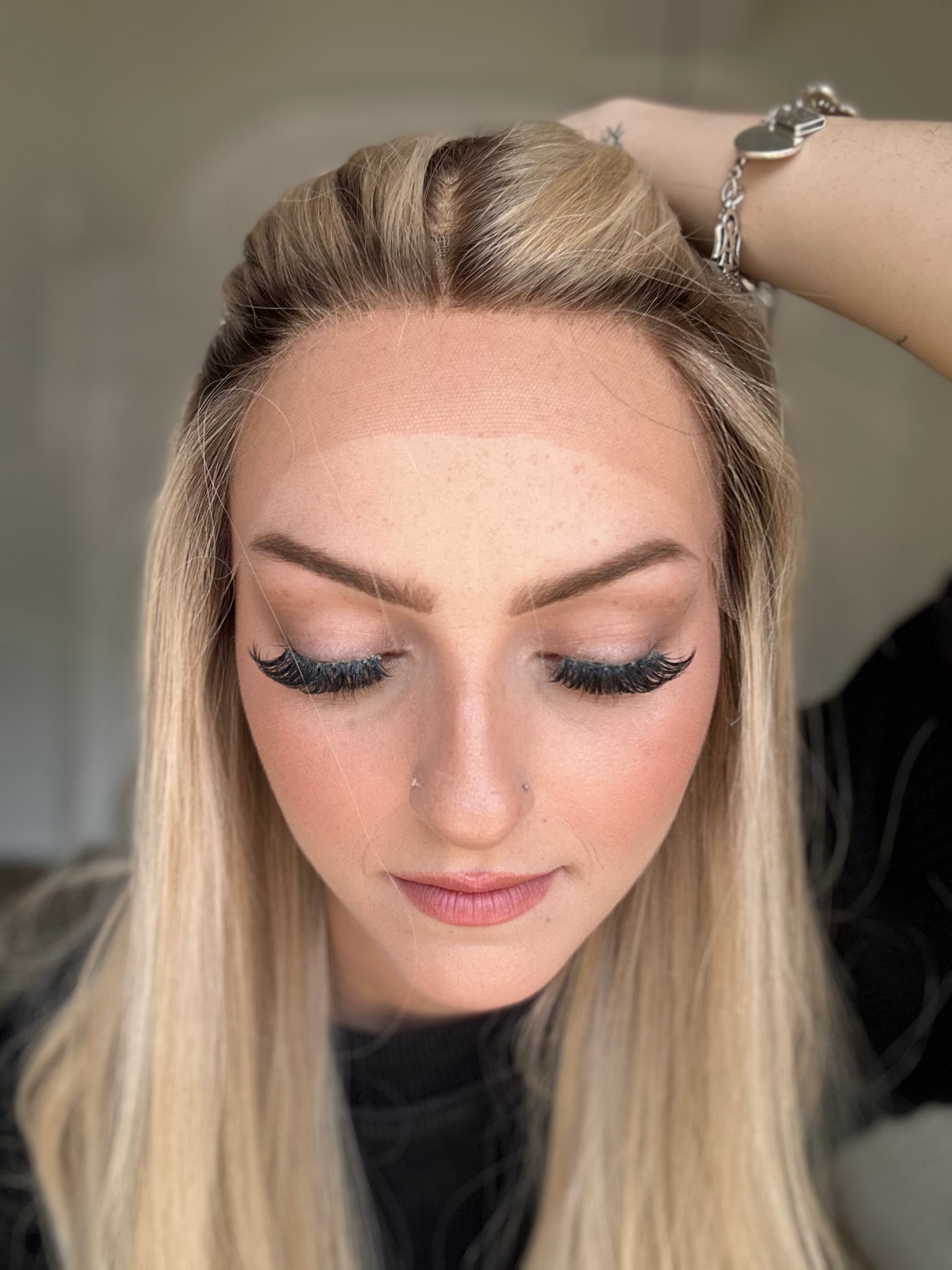 # 7398 GARDEAUX DELUXE LACE TOP WIG (SMALL CAP)