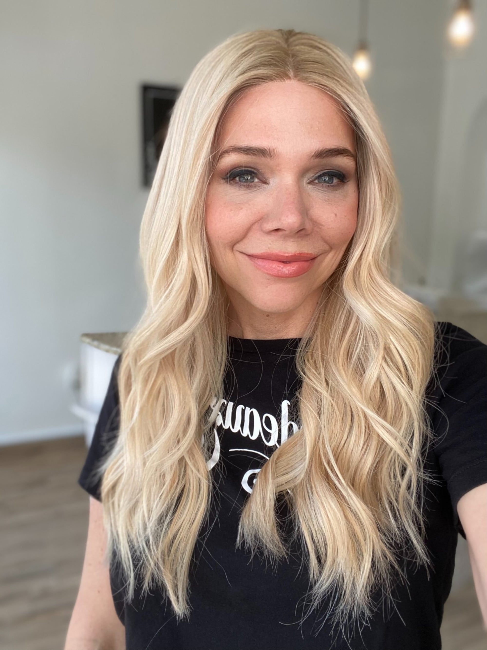 STOCK # JWMS300 GARDEAUX DELUXE MONO TOP, SILICONE LINED WIG (MEDIUM CAP)