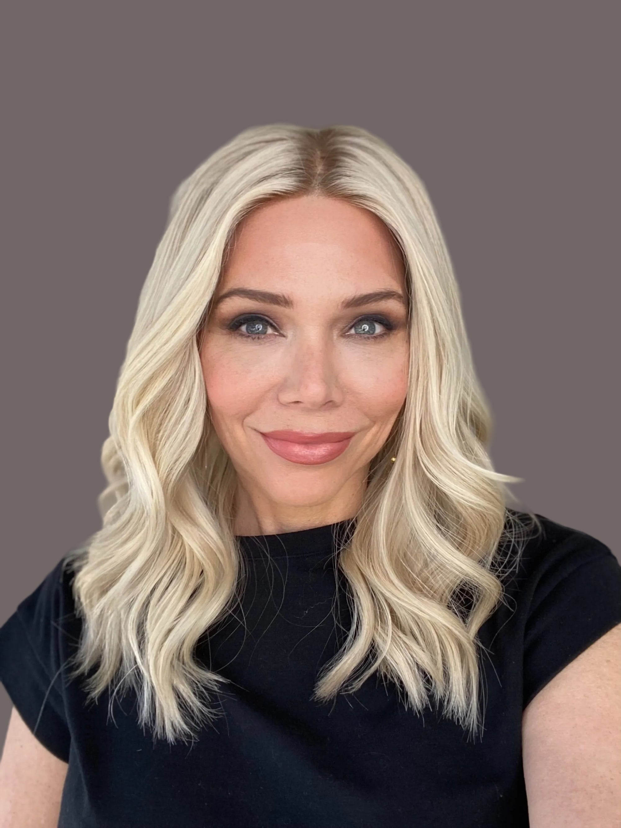 # 8603 GARDEAUX DELUXE HAND TIED MONO TOP WIG (SMALL CAP)