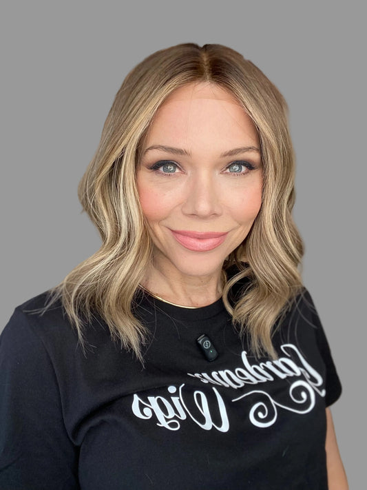 # 8639 GARDEAUX DELUXE HAND TIED, SILICONE LINED GRIPPER WIG (MEDIUM CAP)