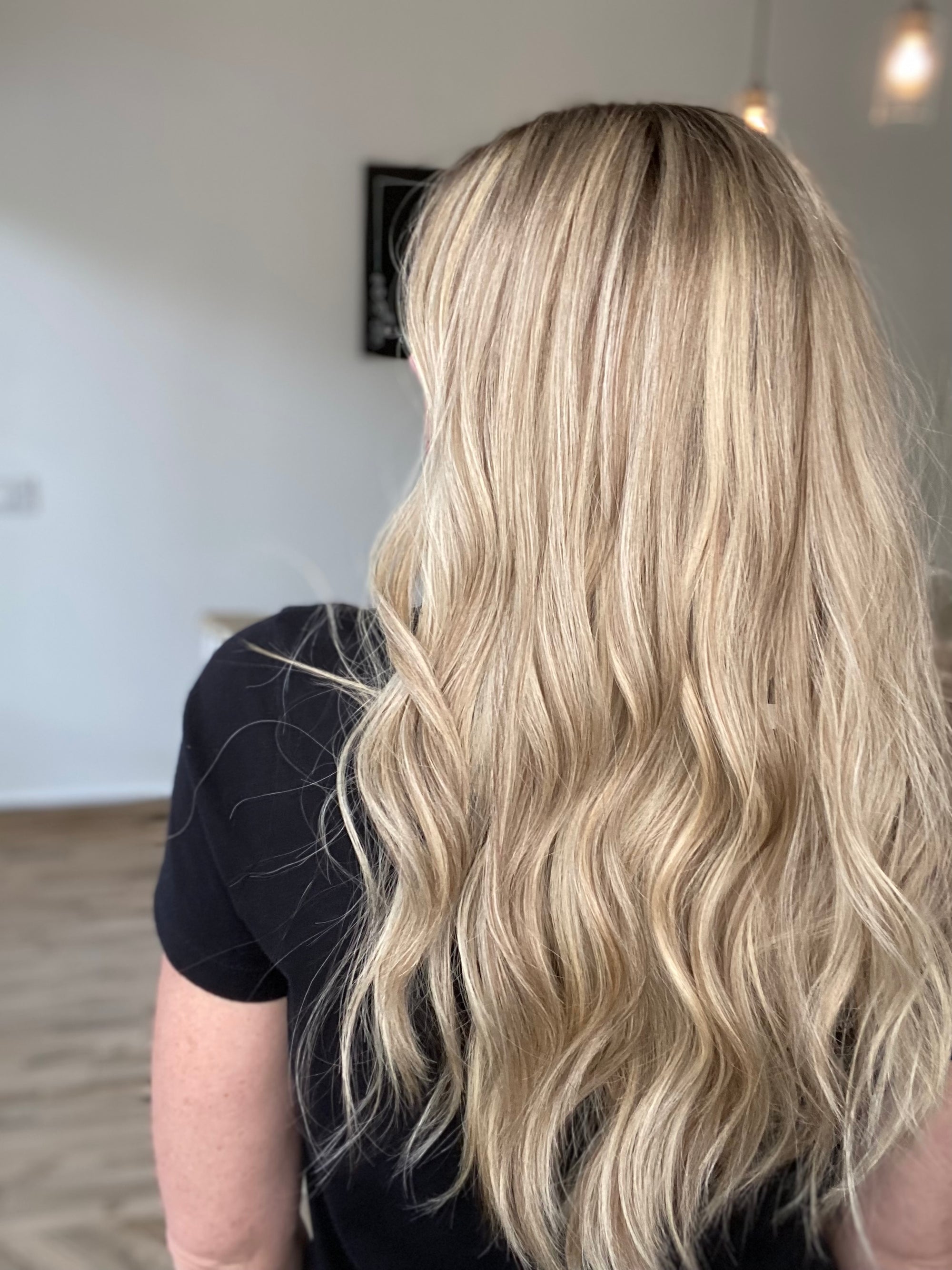 STOCK # JL-325.16 GARDEAUX DELUXE LACE TOP WIG