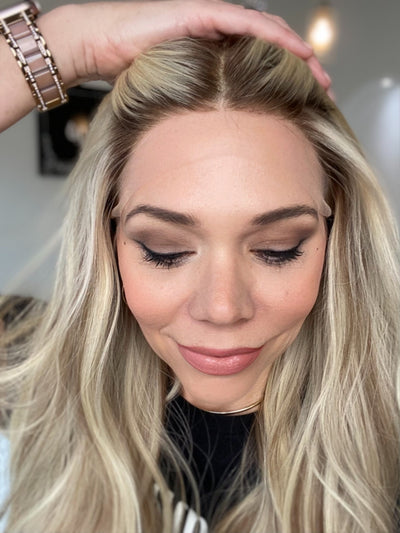 # 8248 GARDEAUX DELUXE LACE TOP WIG (MEDIUM CAP)