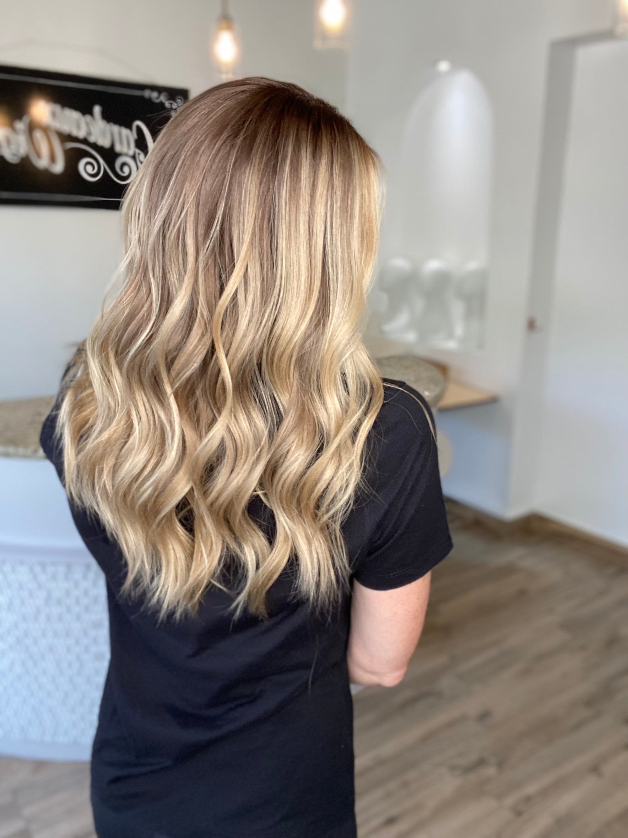 # 7920 GARDEAUX DELUXE LACE TOP WIG (SMALL CAP)