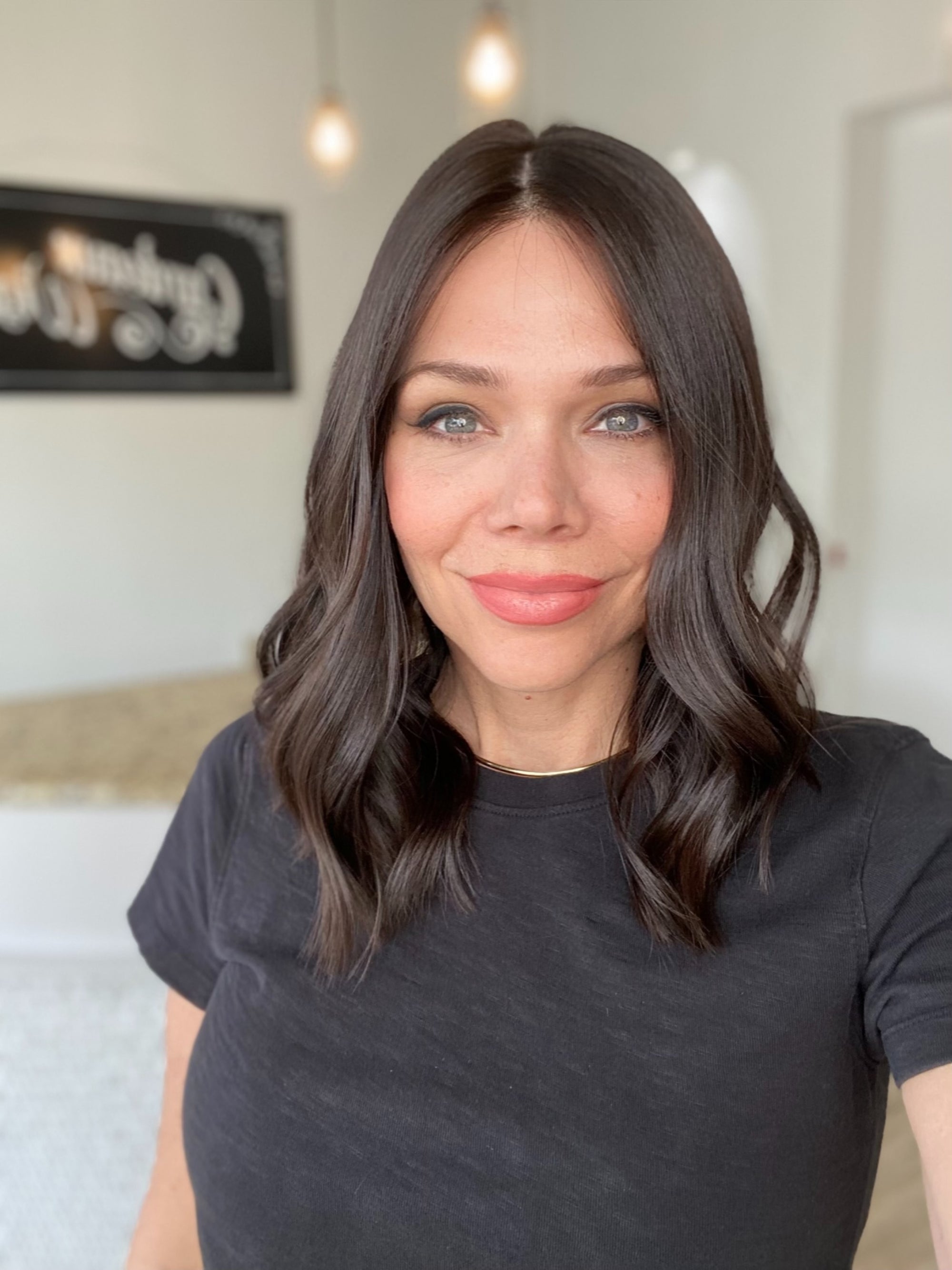 STOCK # JST-2.8 GARDEAUX DELUXE SILK TOP LACE FRONT WIG (MEDIUM CAP)