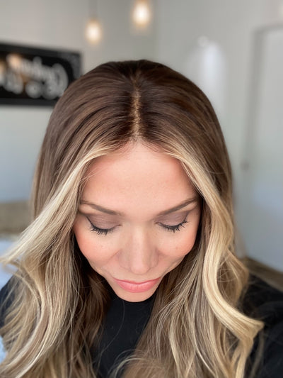 # 8294 GARDEAUX DELUXE HAND TIED DOUBLE LACE TOP WIG (MEDIUM CAP)