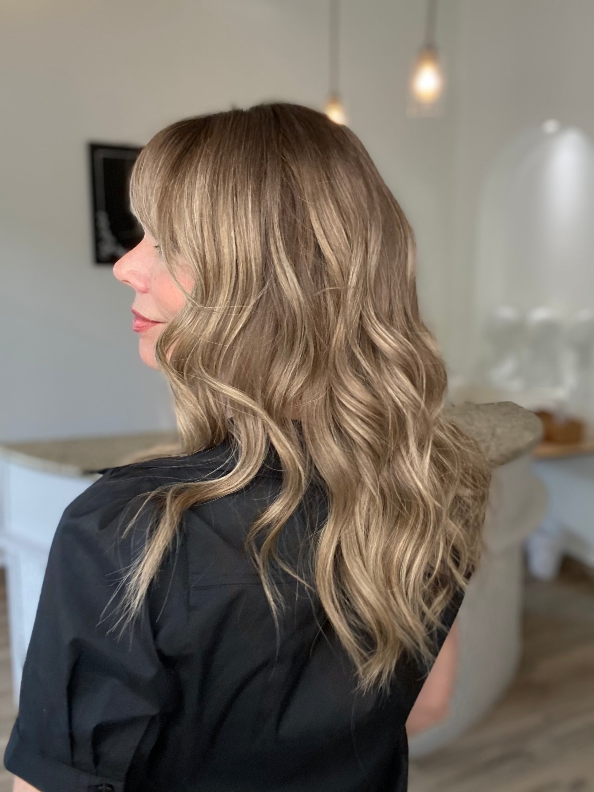 # 8323 GARDEAUX DELUXE HAND TIED DOUBLE MONO TOP WIG (MEDIUM CAP)