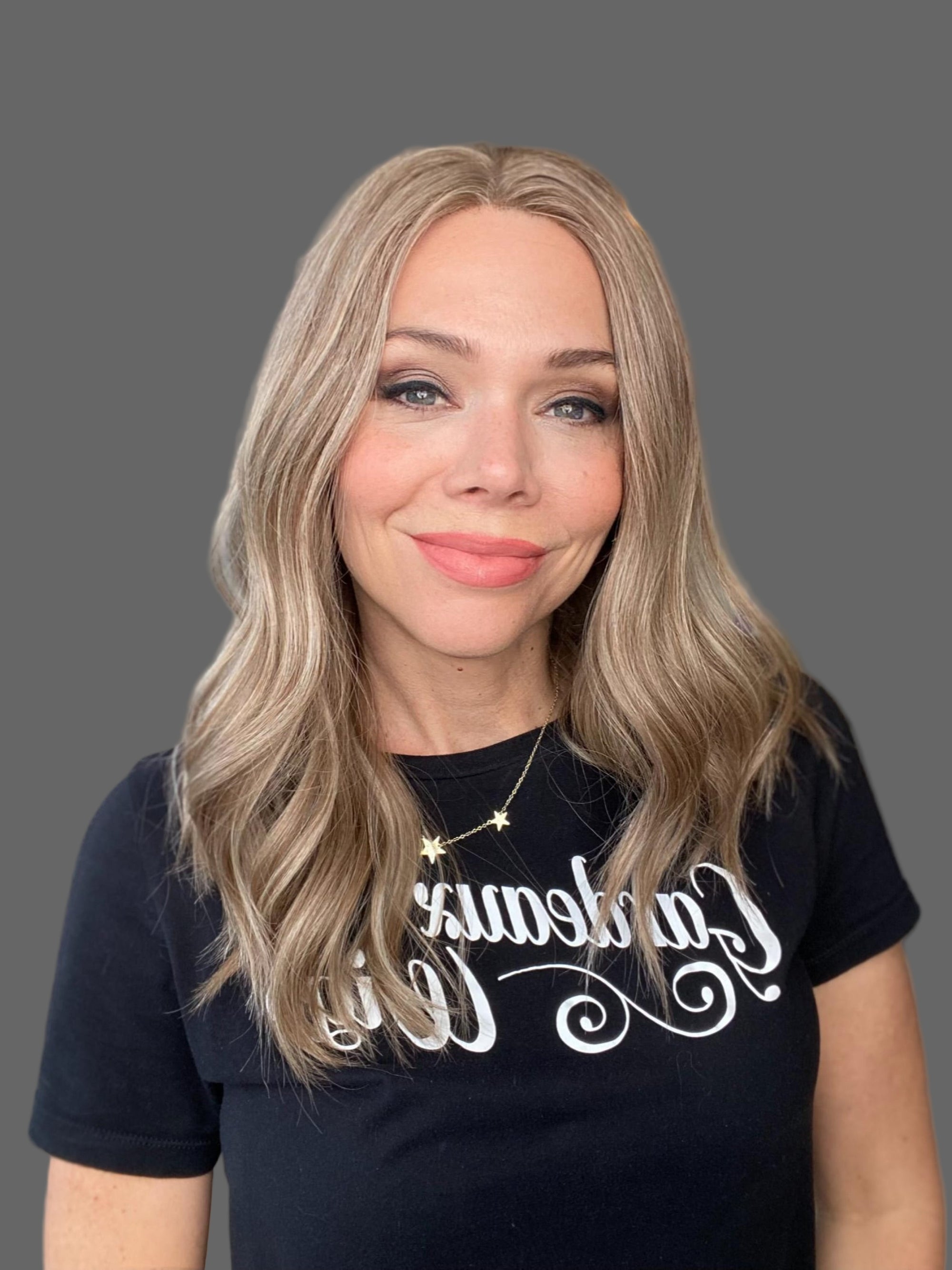 STOCK # JL333.12 GARDEAUX DELUXE LACE TOP WIG (MEDIUM CAP)