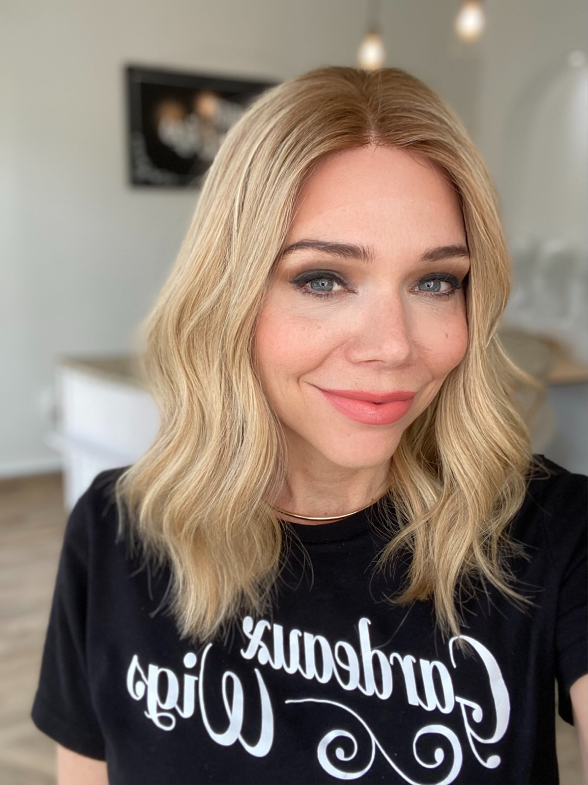 STOCK# JL312 GARDEAUX DELUXE LACE TOP WIG (SMALL CAP)