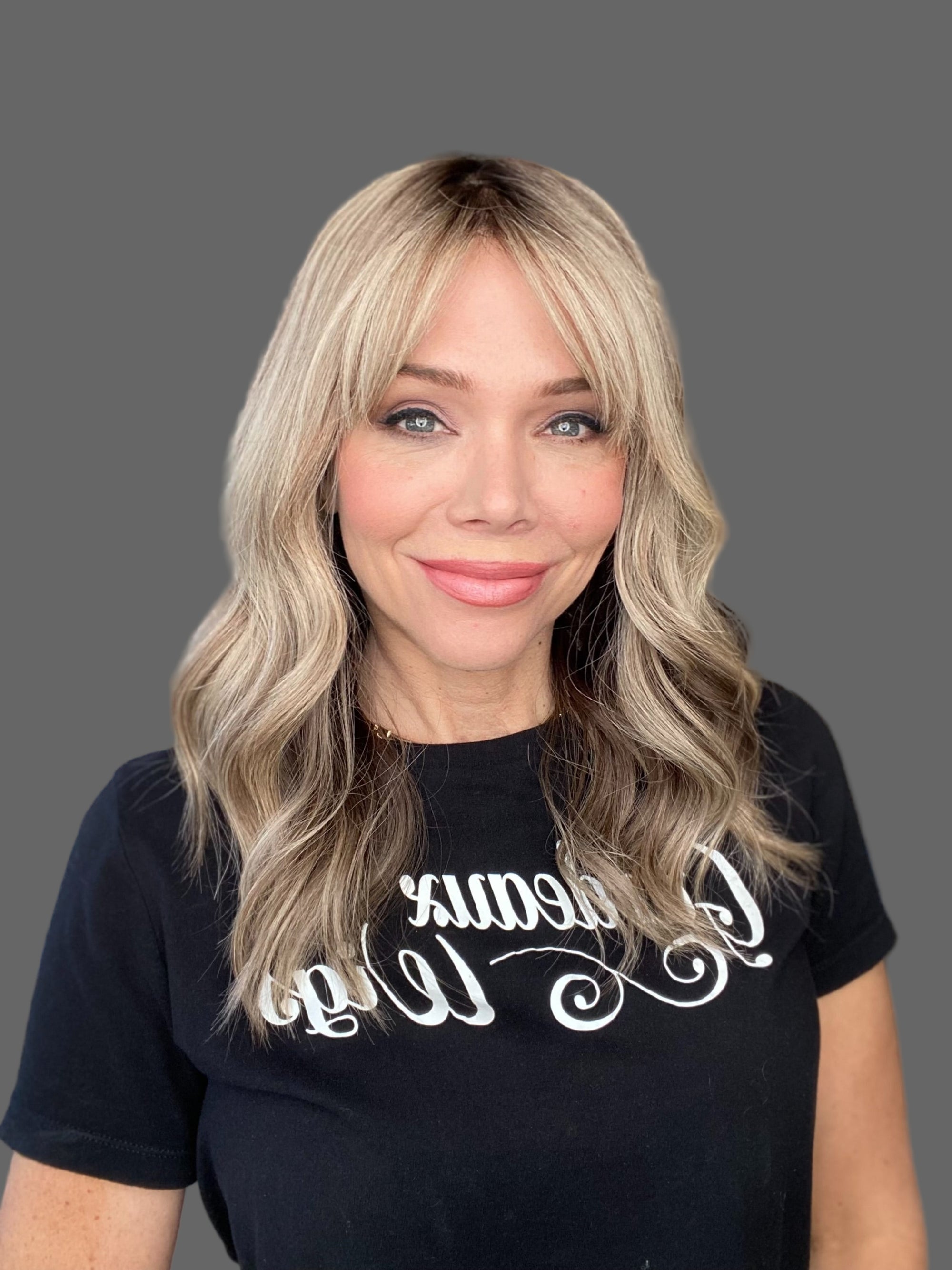# 8499 GARDEAUX DELUXE HAND TIED MONO TOP WIG (MEDIUM CAP)