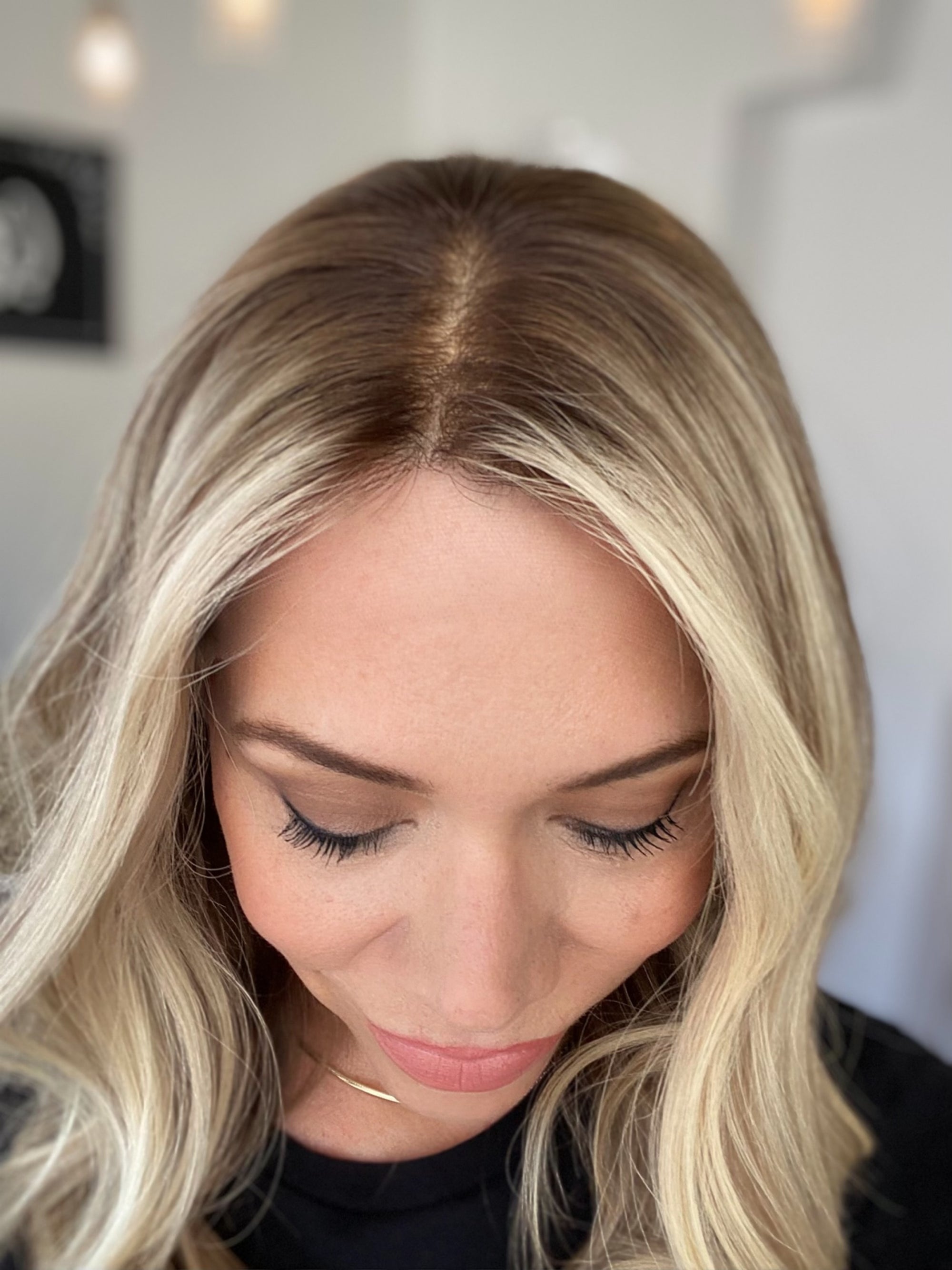 # 8648 GARDEAUX DELUXE LACE TOP WIG (SMALL CAP)