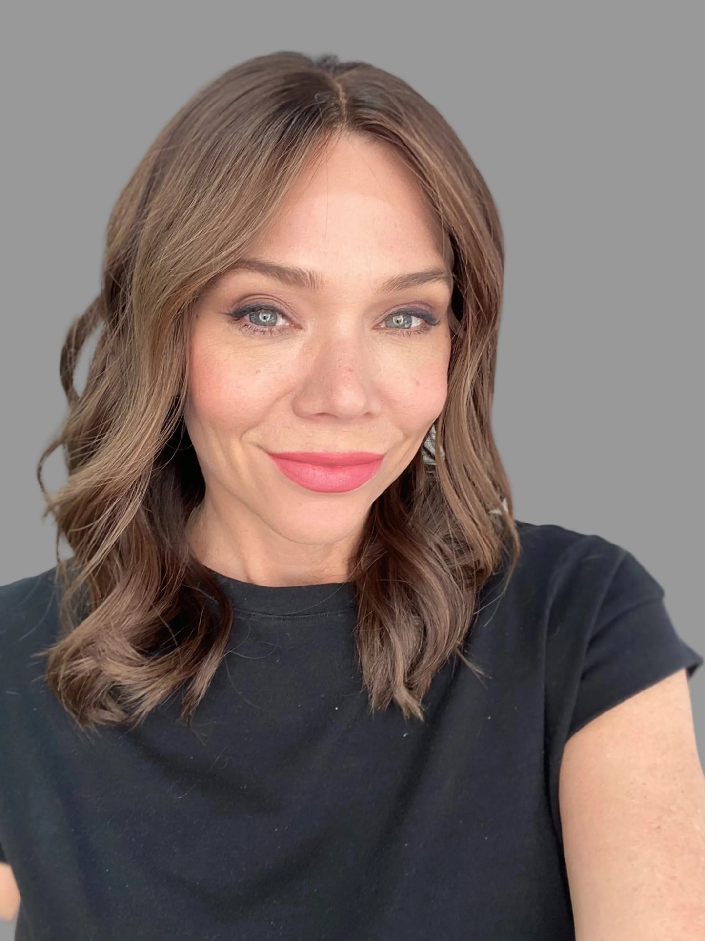 # 8746 GARDEAUX DELUXE LACE TOP WIG (SMALL CAP)