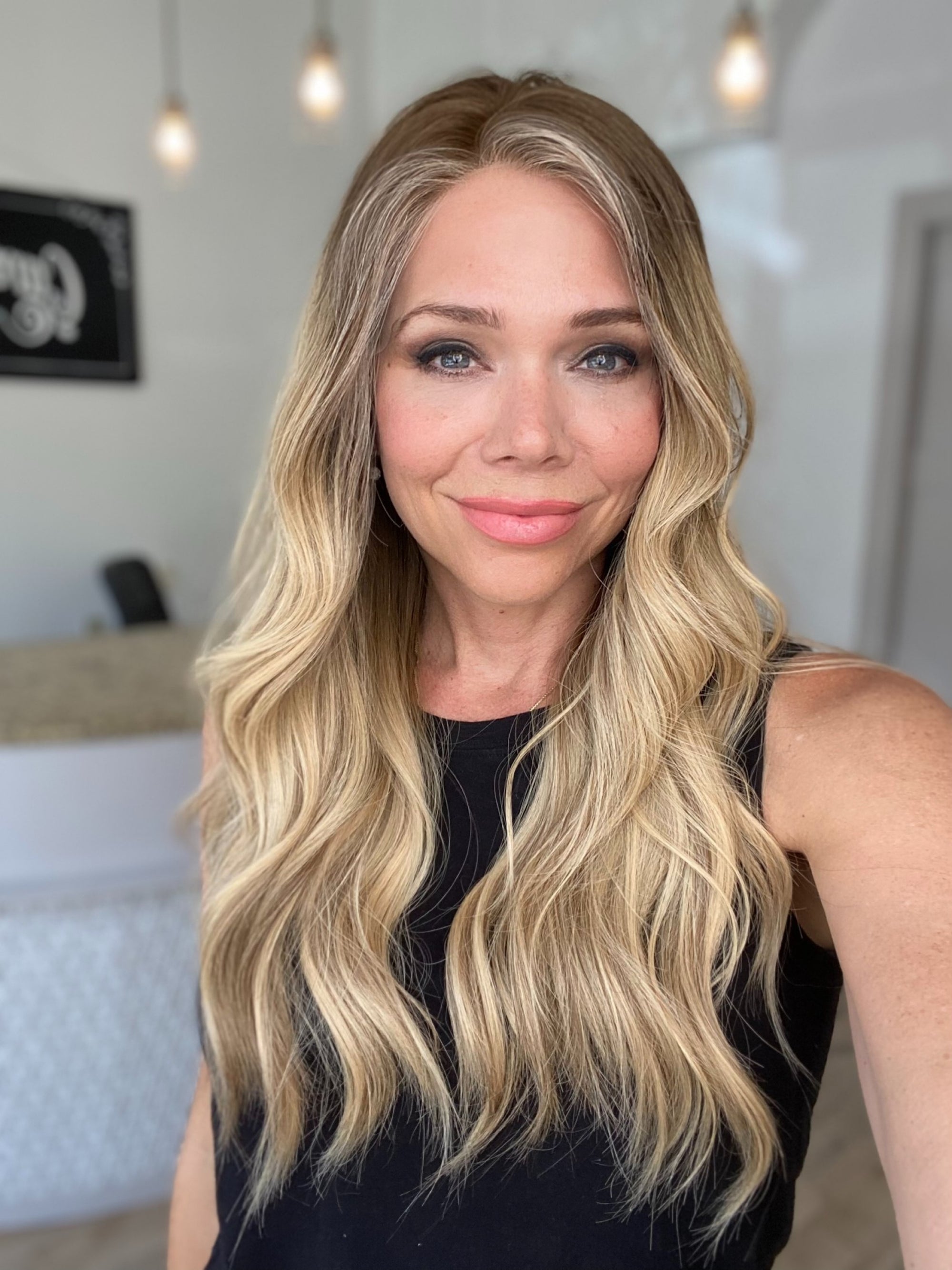 STOCK # BL627 GARDEAUX DELUXE DOUBLE LACE TOP WIG (MEDIUM CAP)