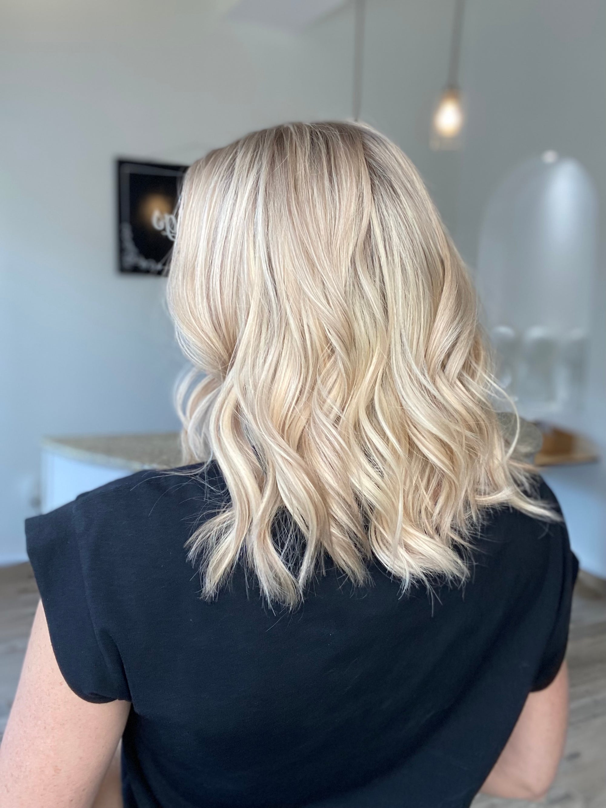 STOCK # BL624.8 GARDEAUX DELUXE DOUBLE LACE TOP WIG (MEDIUM CAP)