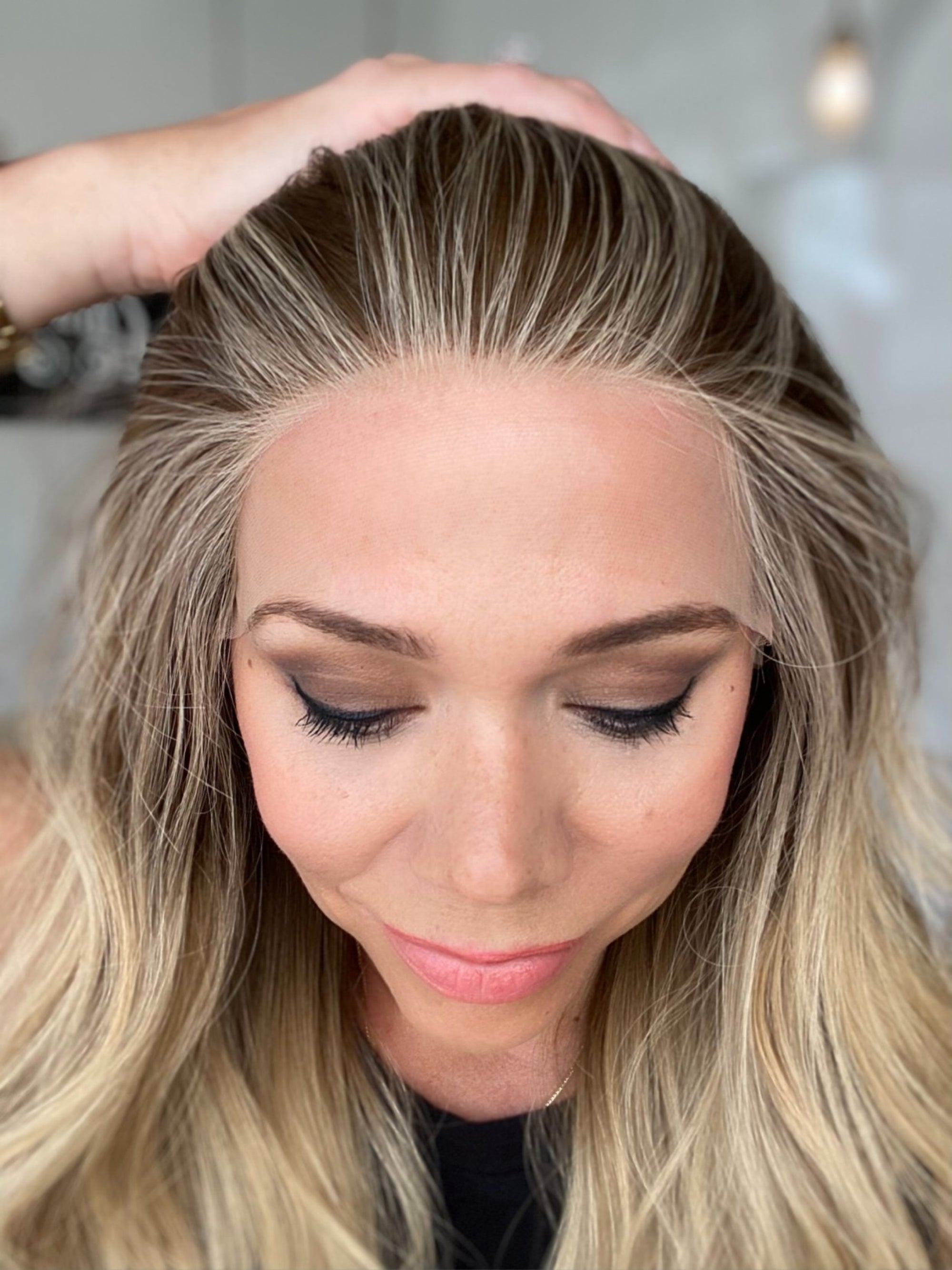 STOCK # BL627 GARDEAUX DELUXE DOUBLE LACE TOP WIG (MEDIUM CAP)