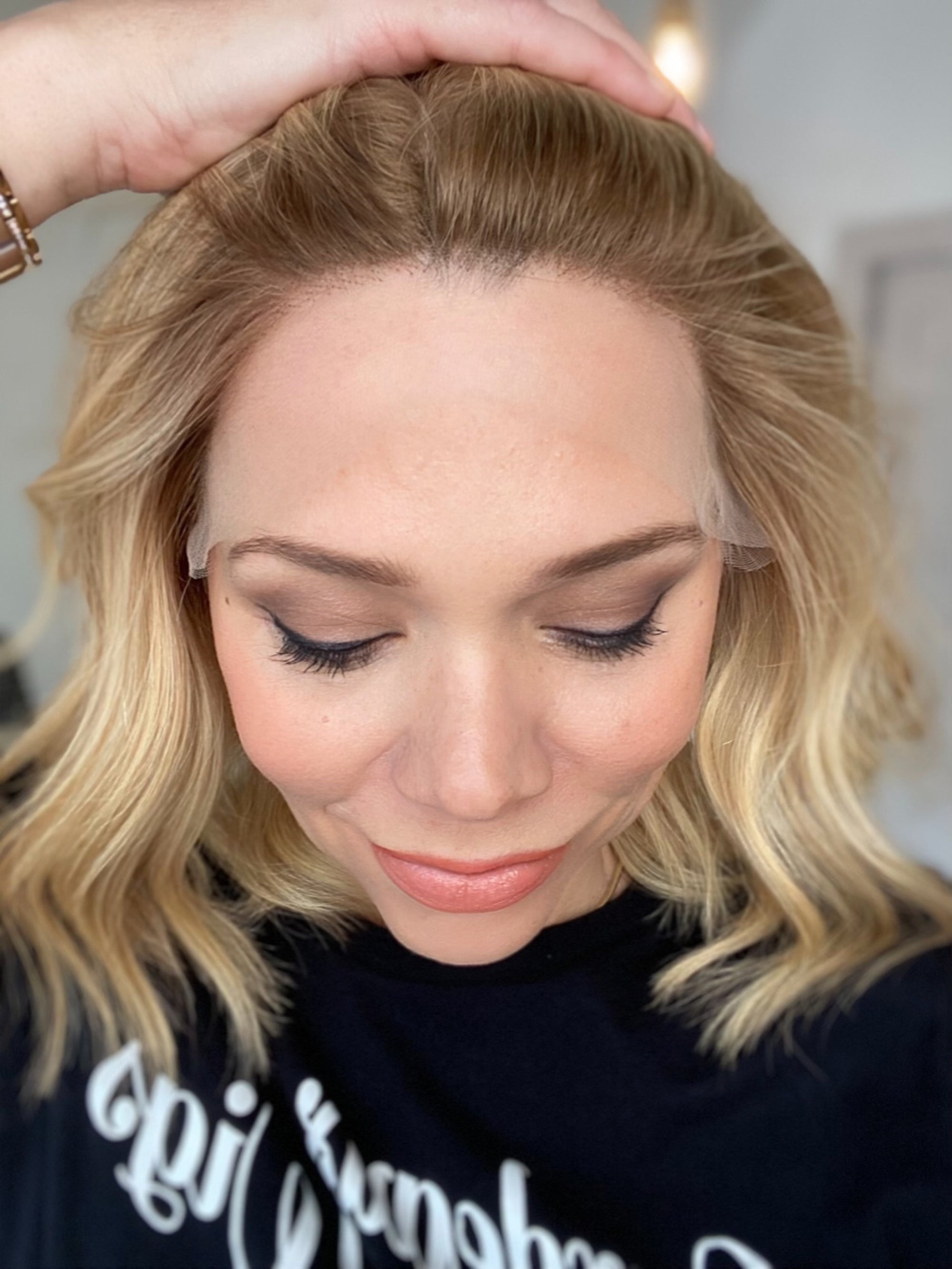 STOCK # LM07.6 GARDEAUX DELUXE DOUBLE LACE TOP WIG (MEDIUM CAP)