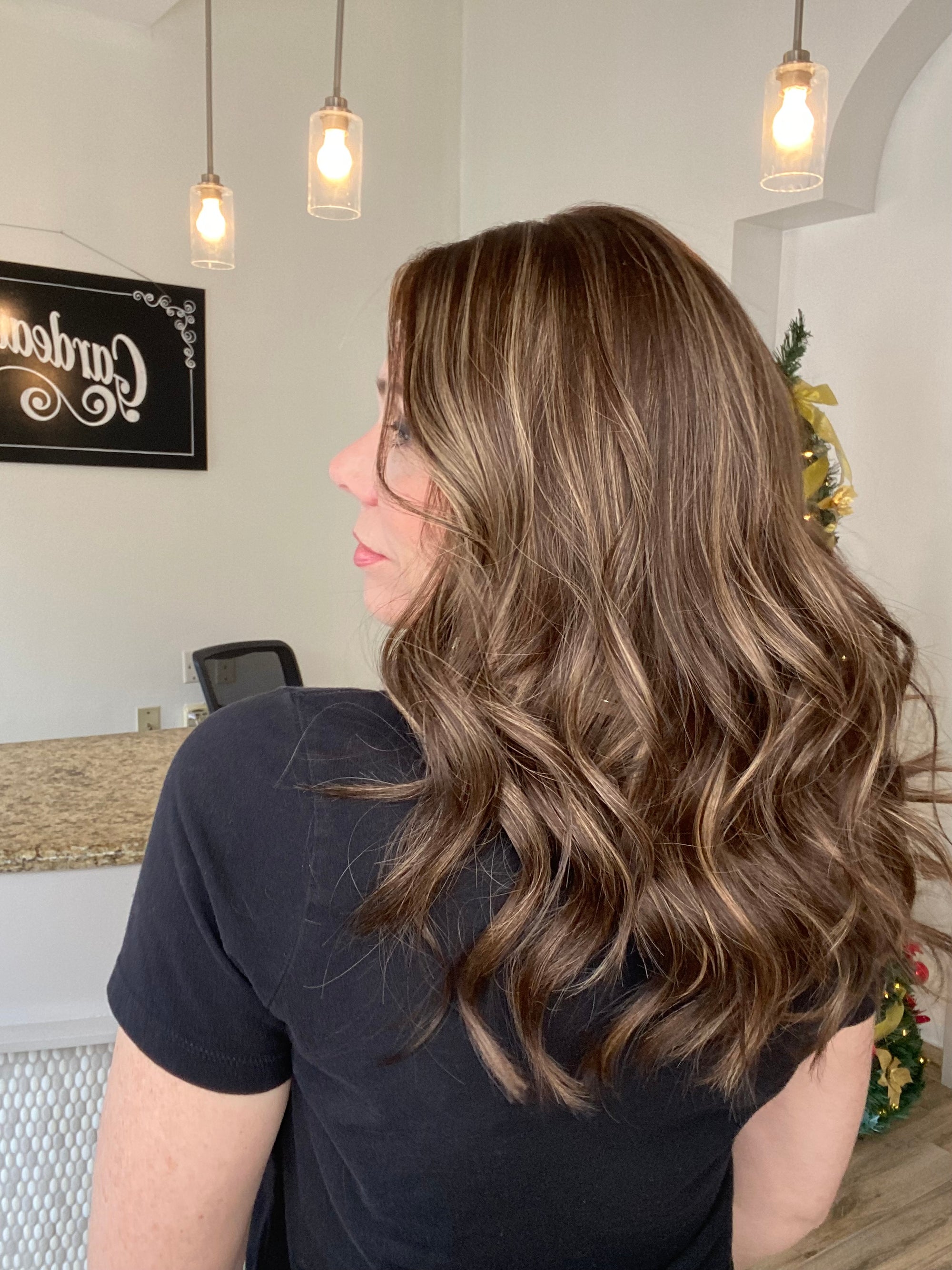 STOCK # BM610.10 GARDEAUX DELUXE HAND TIED CONTOUR CAP WIG