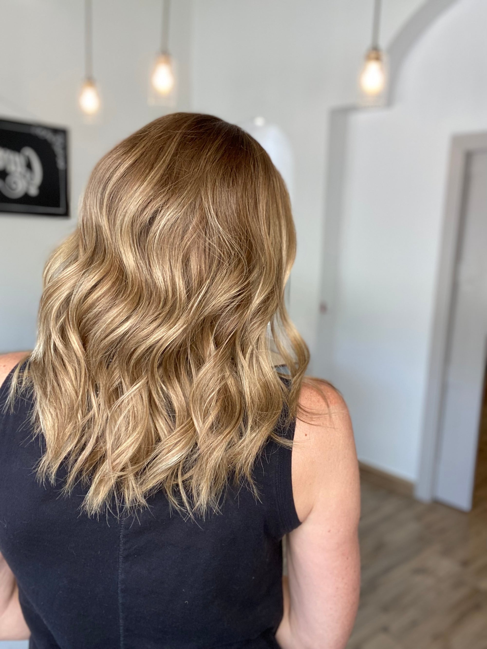 # 7928 GARDEAUX DELUXE LACE TOP WIG (MEDIUM CAP)