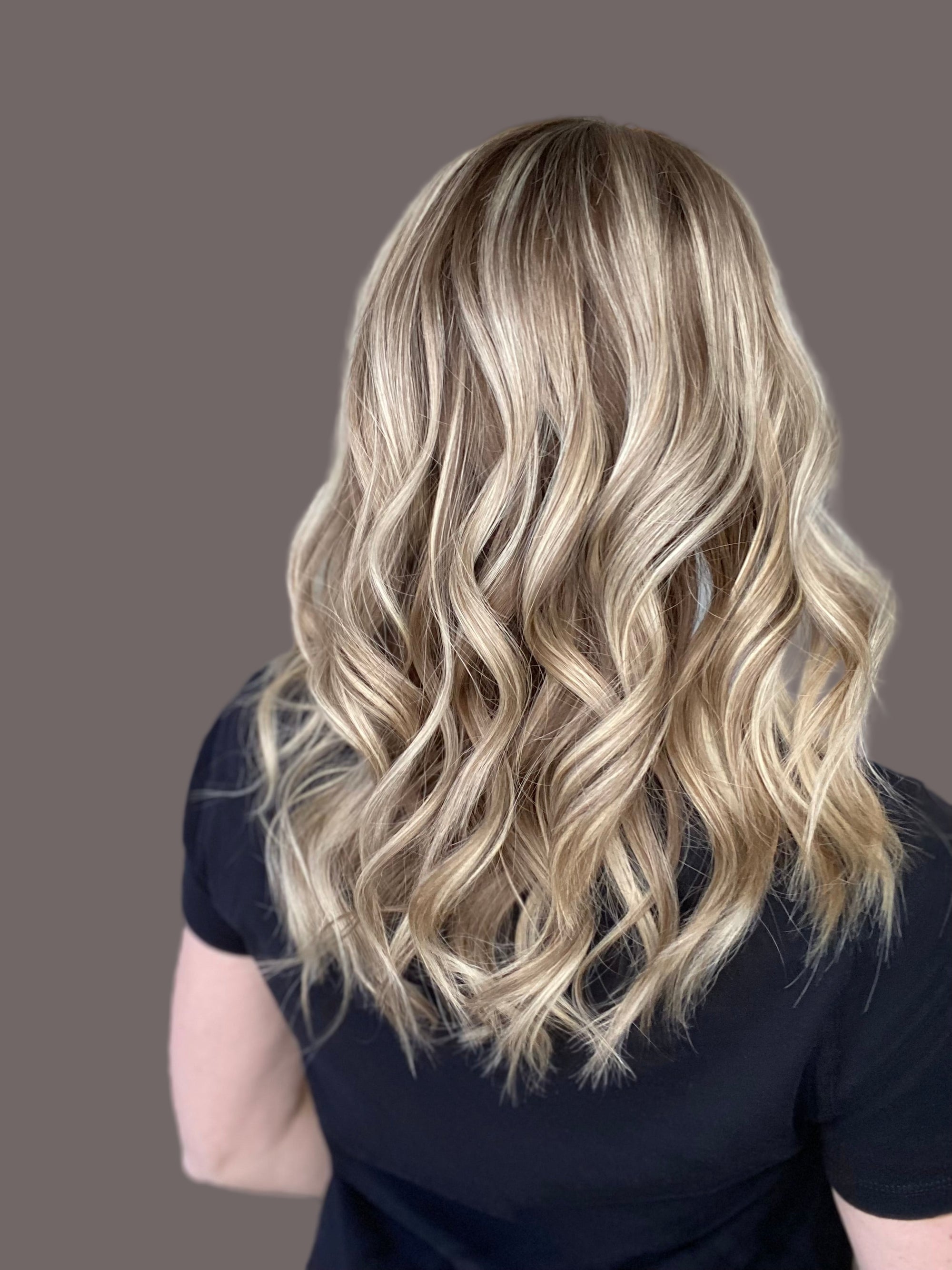 # 8583 GARDEAUX DELUXE HAND TIED MONO TOP WIG (MEDIUM CAP)