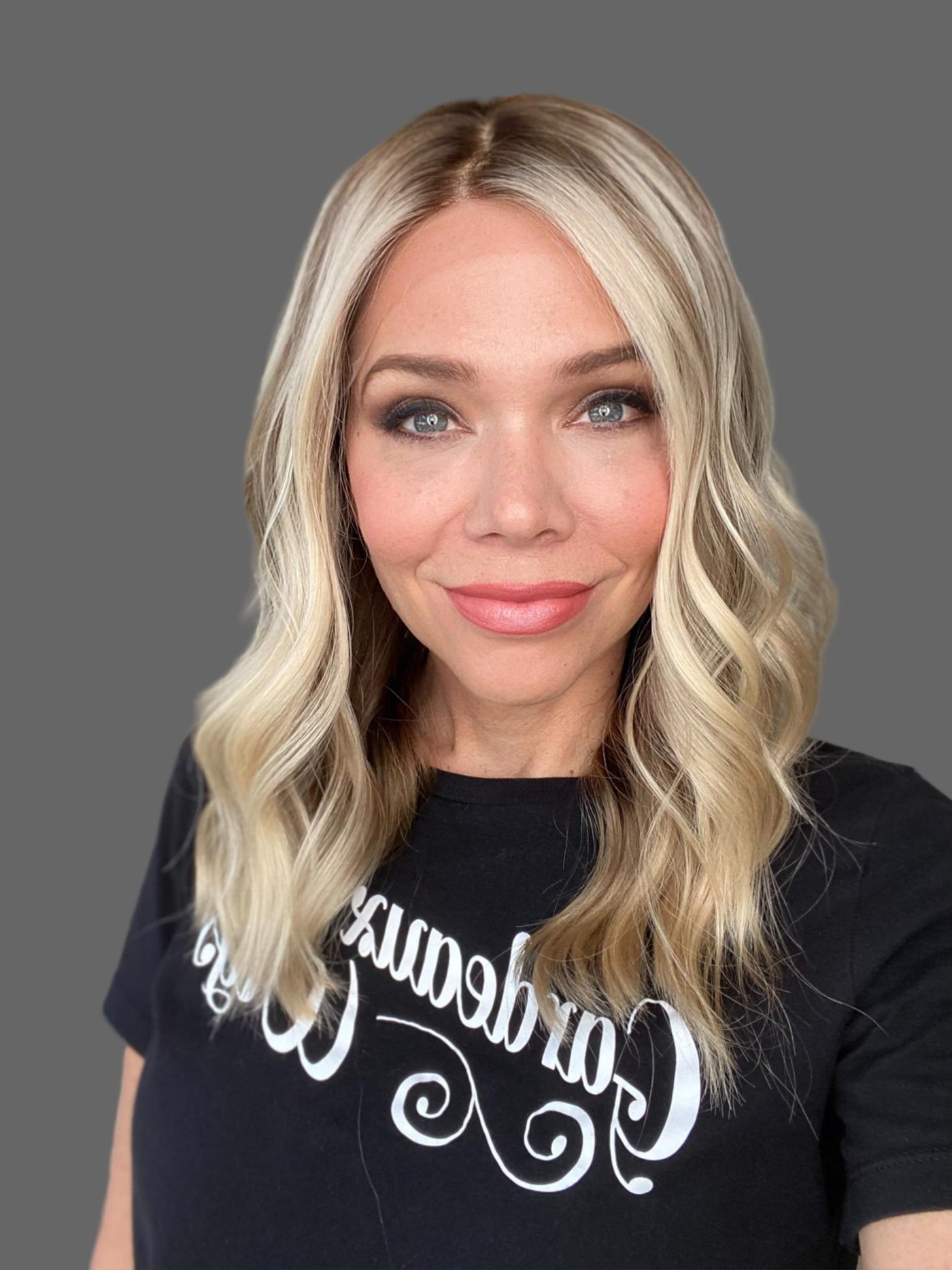 "SARAH" GARDEAUX DELUXE MONO TOP WIG (MEDIUM CAP)