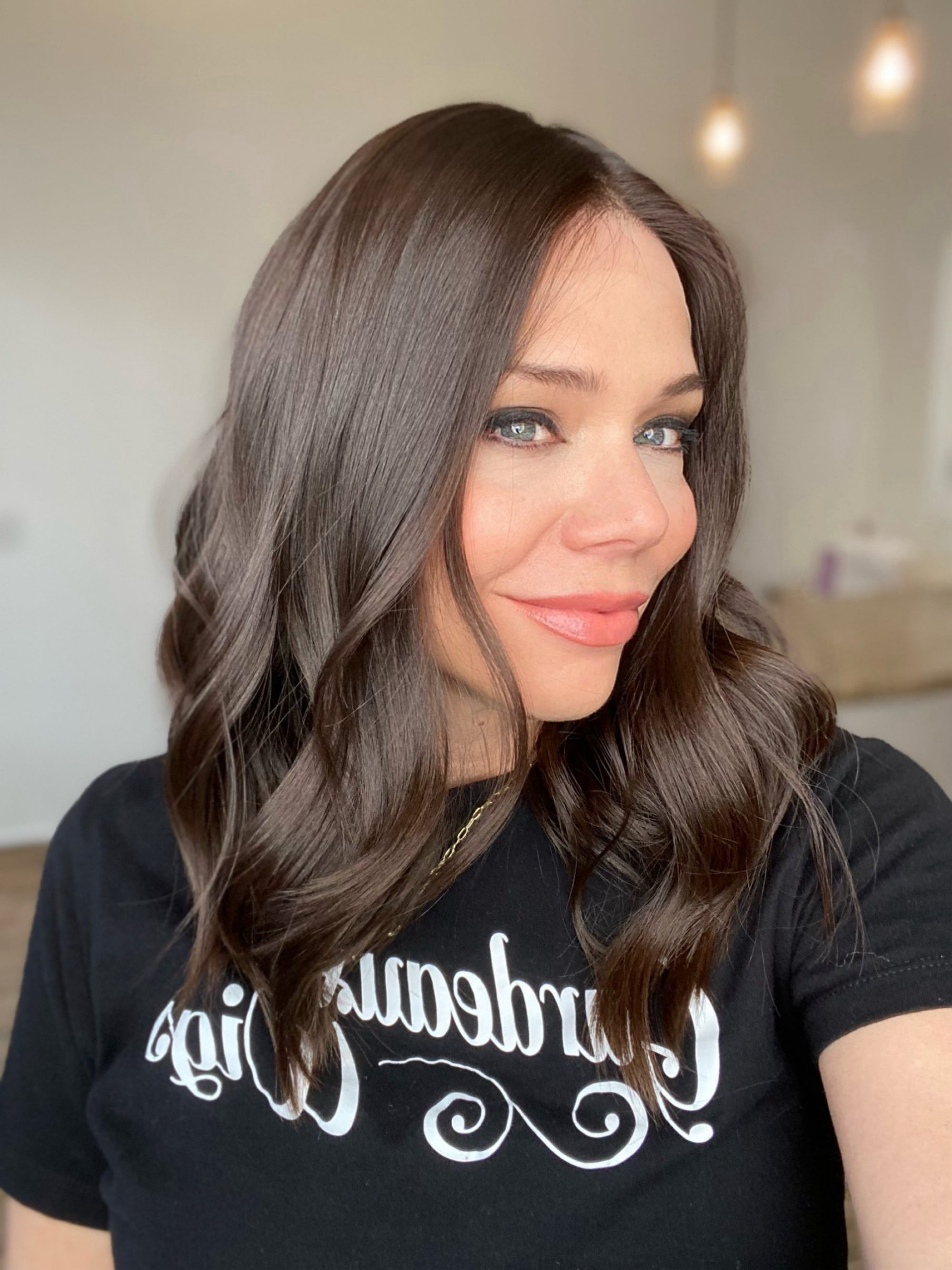 JS309 GARDEAUX DELUXE SILK TOP LACE FRONT WIG (MEDIUM CAP)