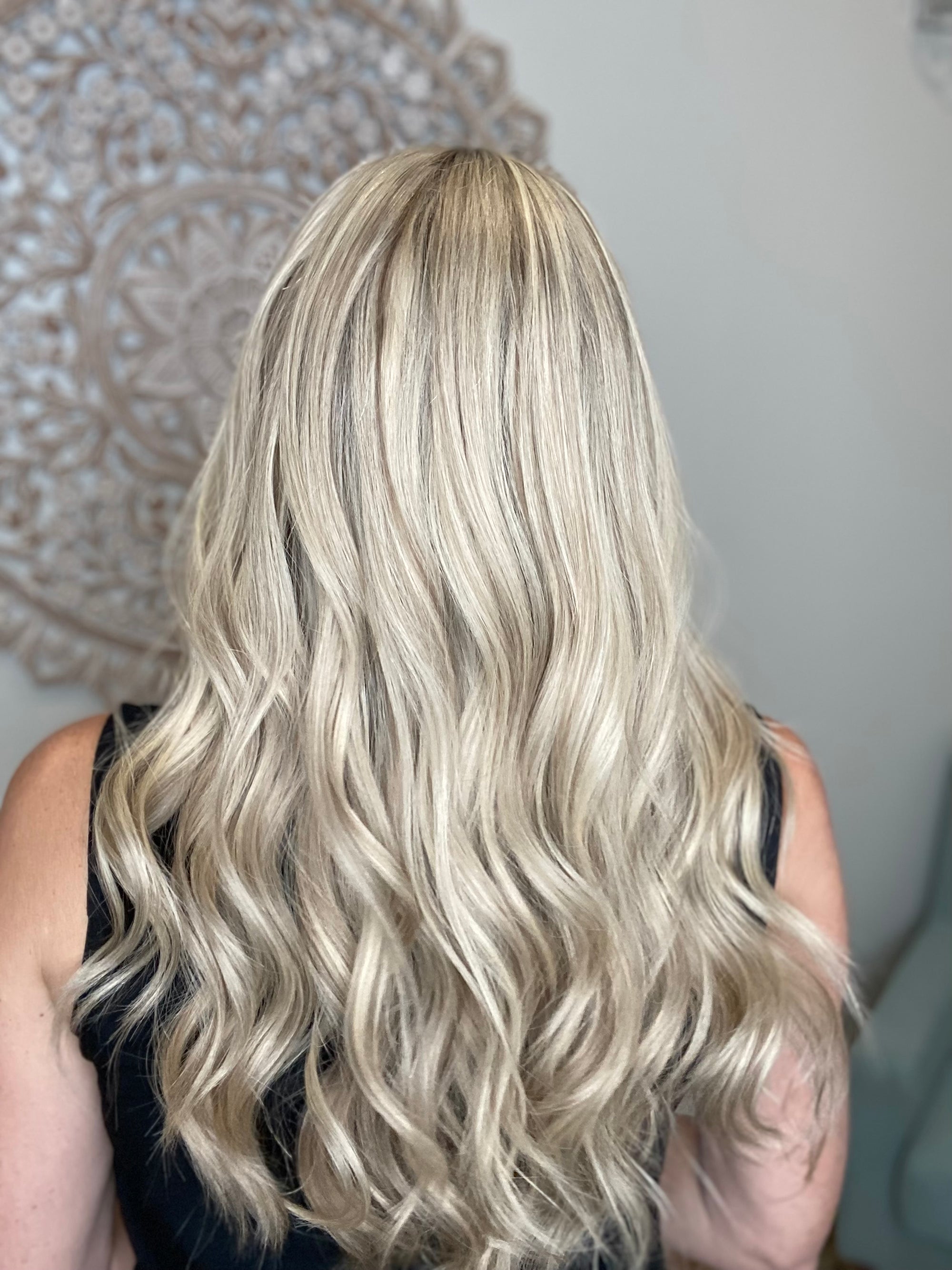 # 8545 GARDEAUX DELUXE DOUBLE LACE TOP WHOPPER WIG (MEDIUM CAP)