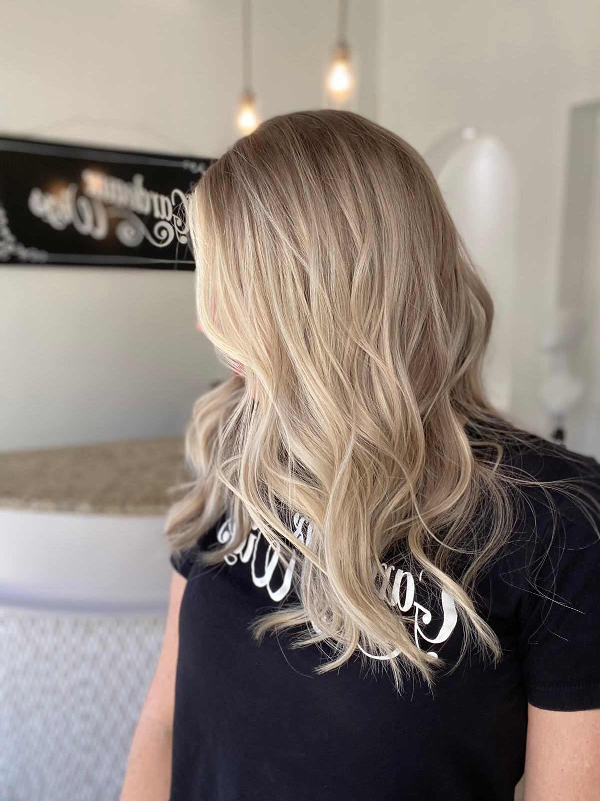 # 8575 GARDEAUX DELUXE LACE TOP WIG (MEDIUM CAP)