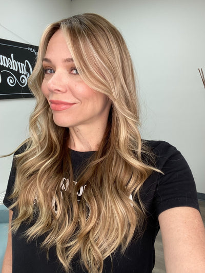 # 8697 GARDEAUX DELUXE LACE TOP WIG (MEDIUM CAP)