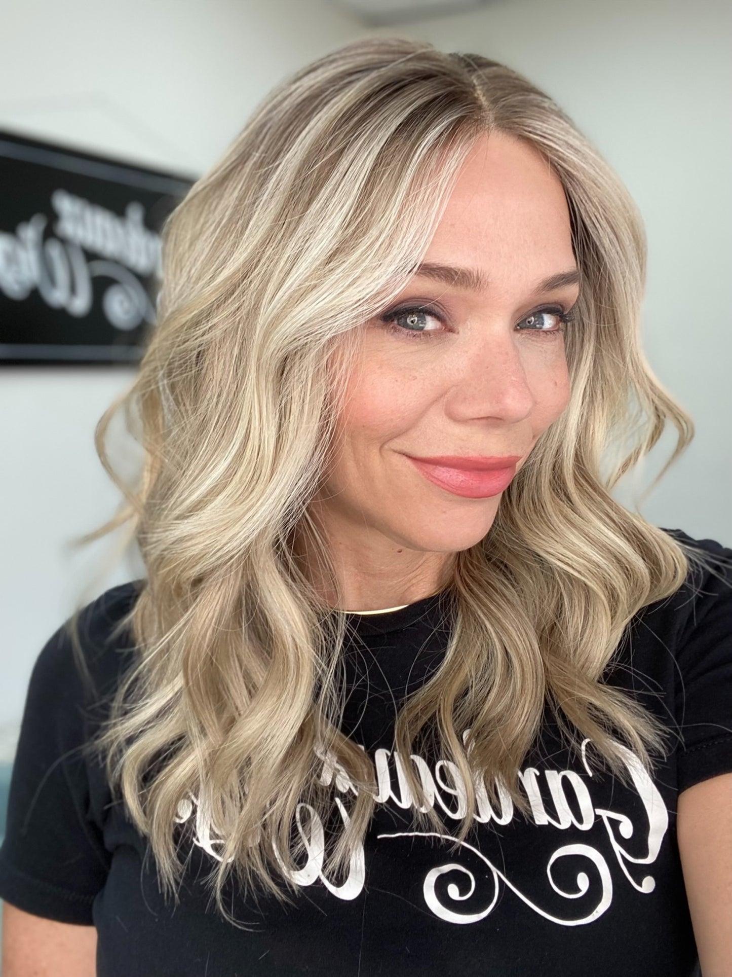 # 8744 GARDEAUX DELUXE HAND TIED MONO TOP WIG (MEDIUM CAP)