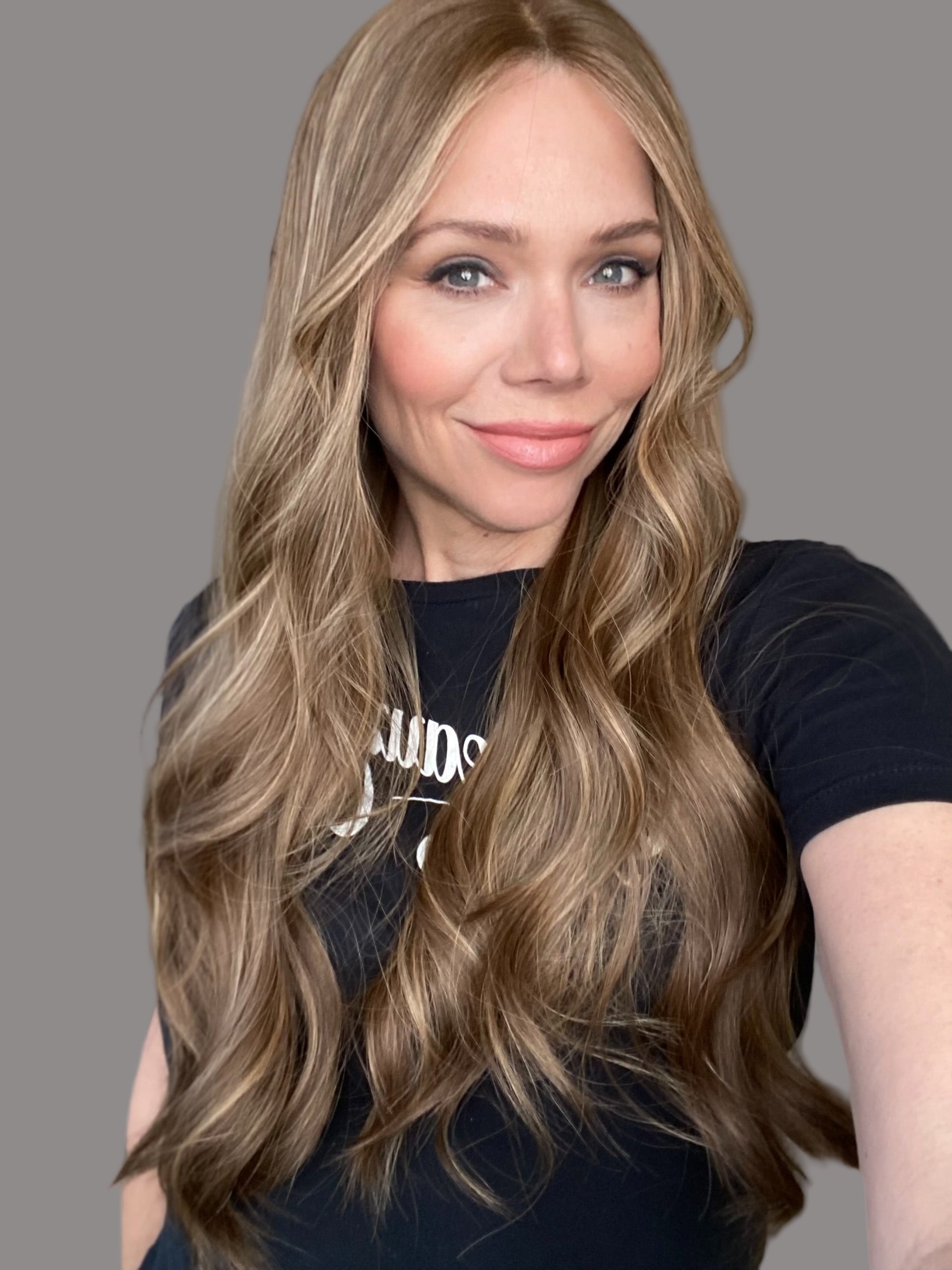 # 8597 GARDEAUX DELUXE DOUBLE LACE TOP WIG (MEDIUM CAP)