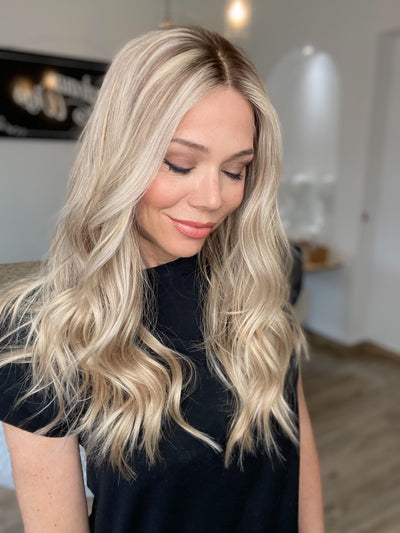 # 8220 GARDEAUX DELUXE LACE TOP WIG (SMALL CAP)